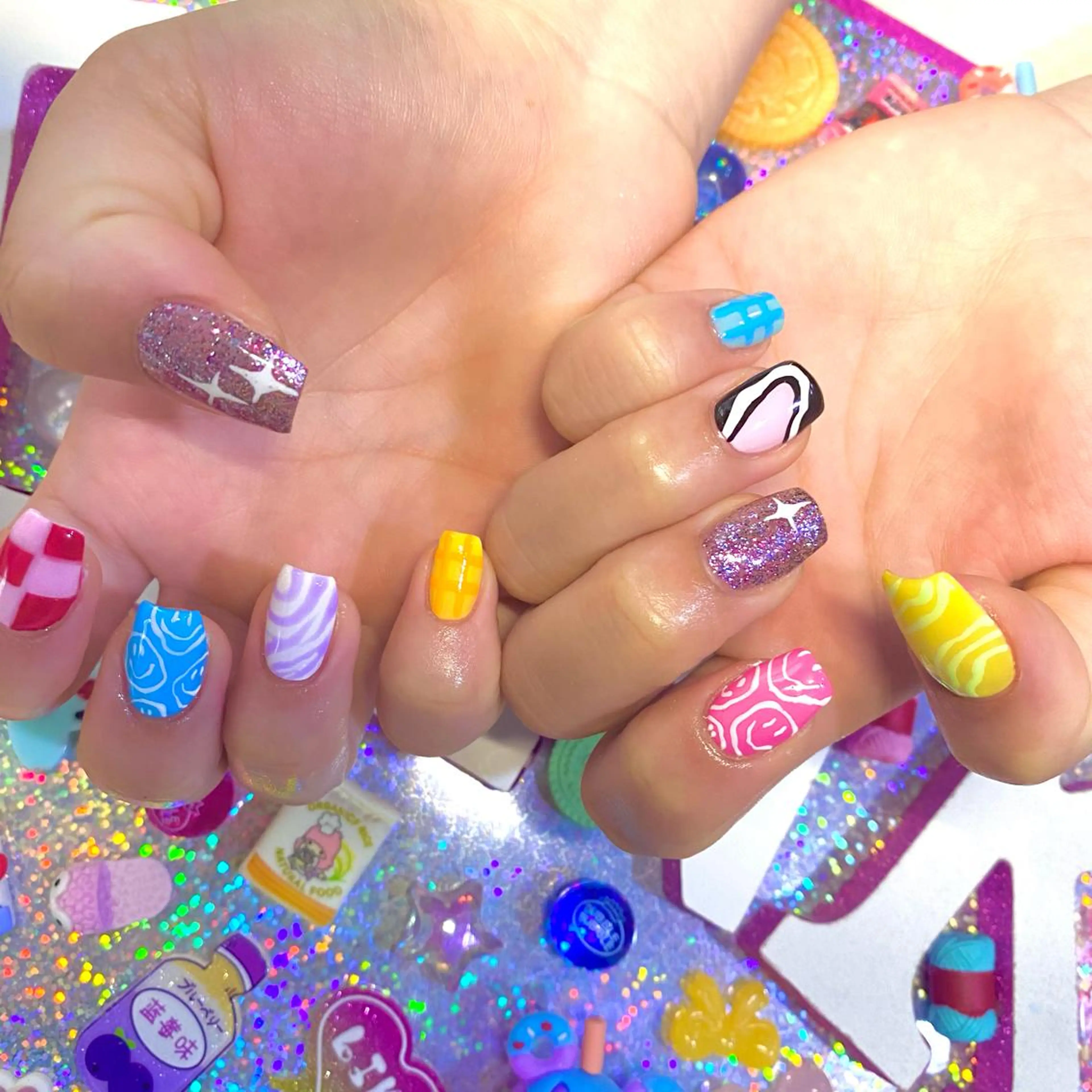 ネイル アートネイル クリアネイル ジェルネイル ニュアンスネイル オフィスネイル 8appy YUKITIN.Bのネイルデザイン