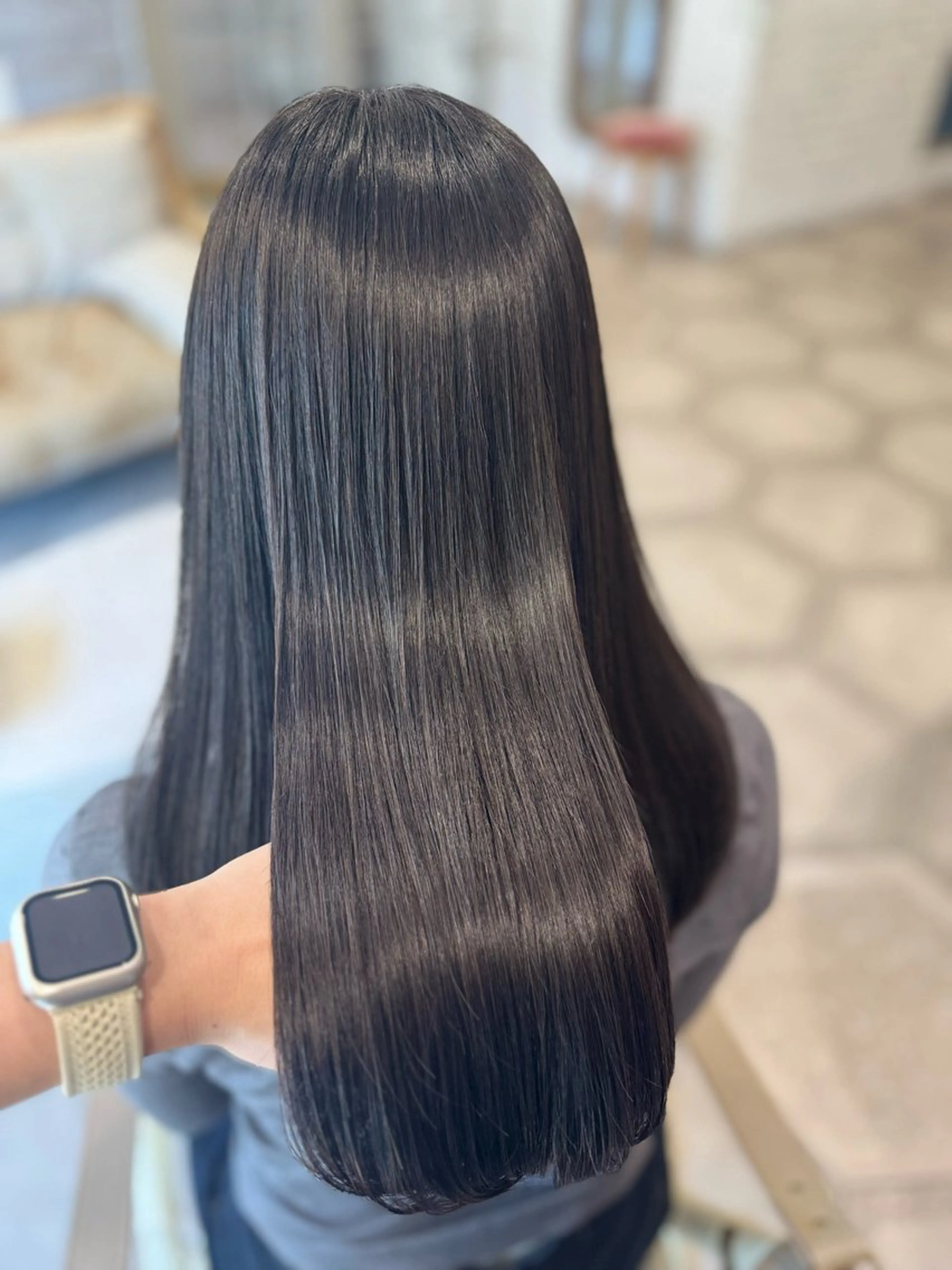 ロング カット ヘアカラー 縮毛矯正 トリートメント 堀江美容室 千晶のヘアスタイル