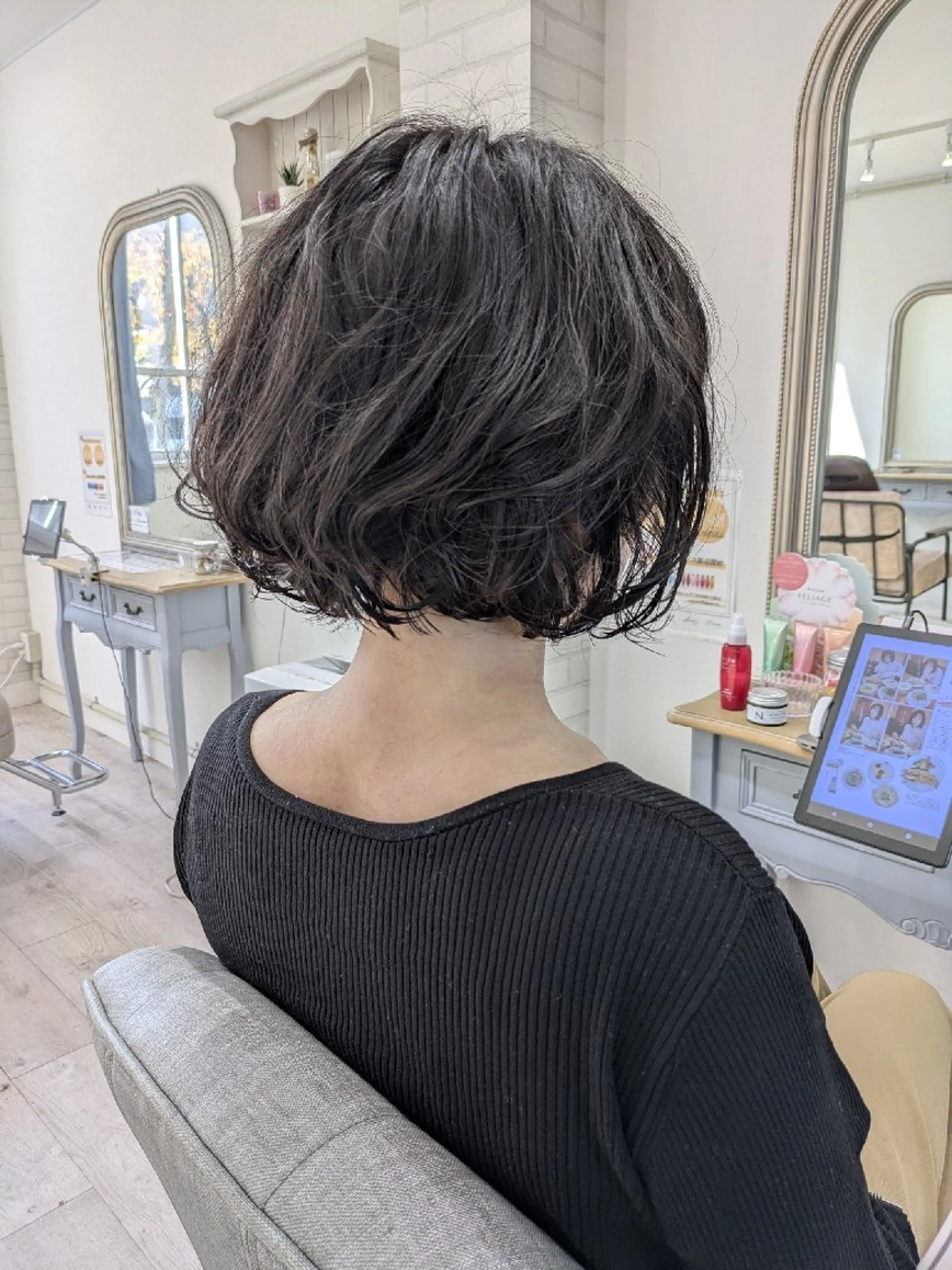 ショート パーマ ミヤザキ マサユキのヘアスタイル