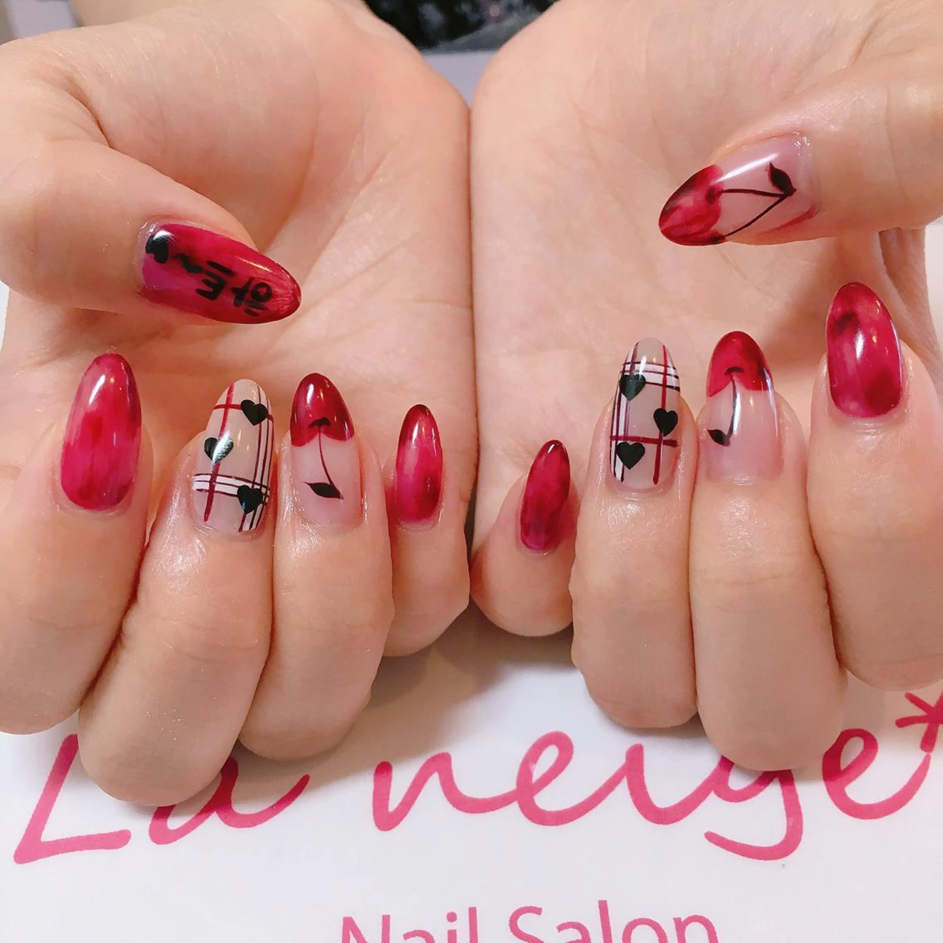 ネイル La neige* yuki 🐩🌙のネイルデザイン