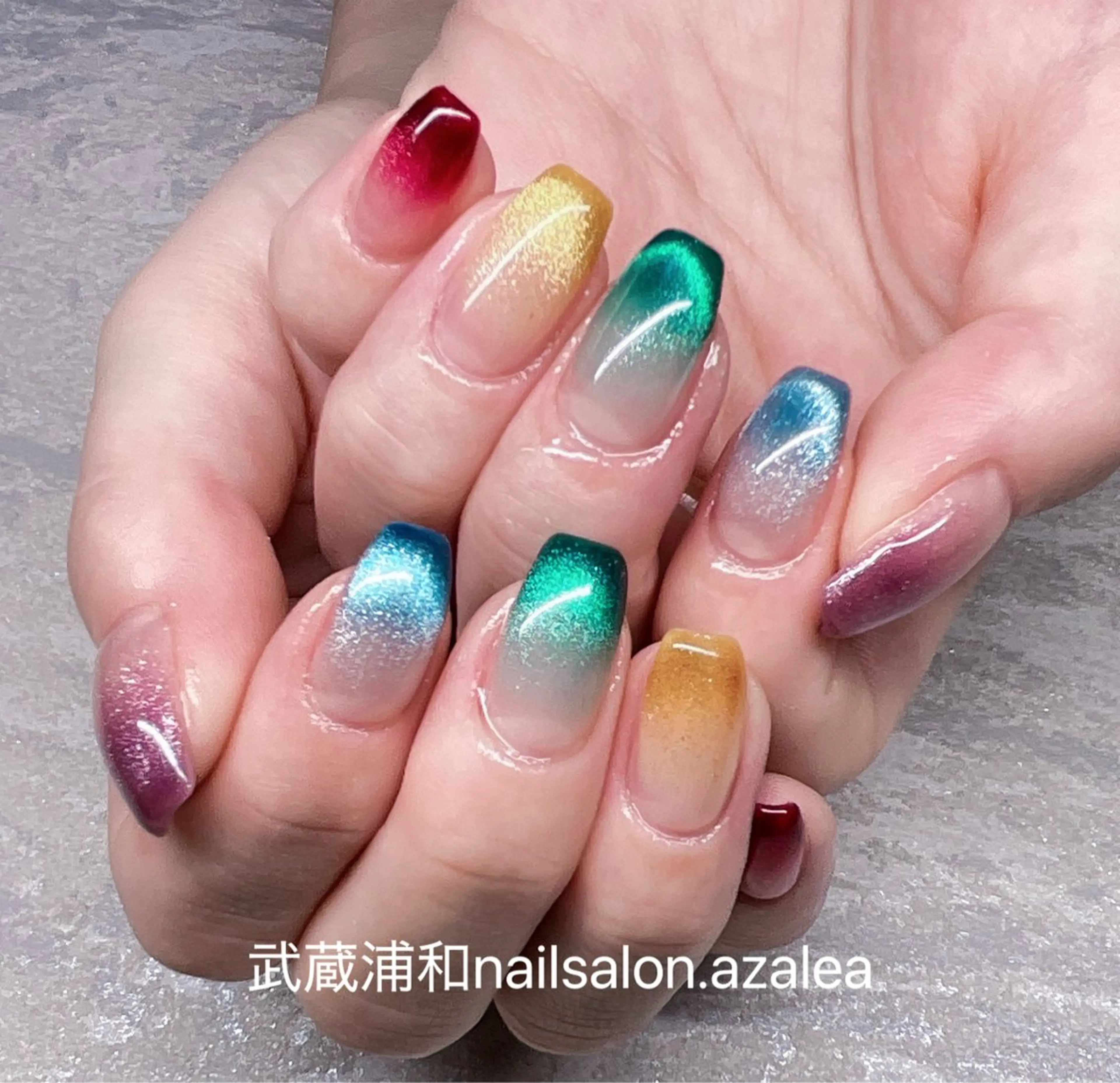 ネイル ハンドネイル R inのネイルデザイン
