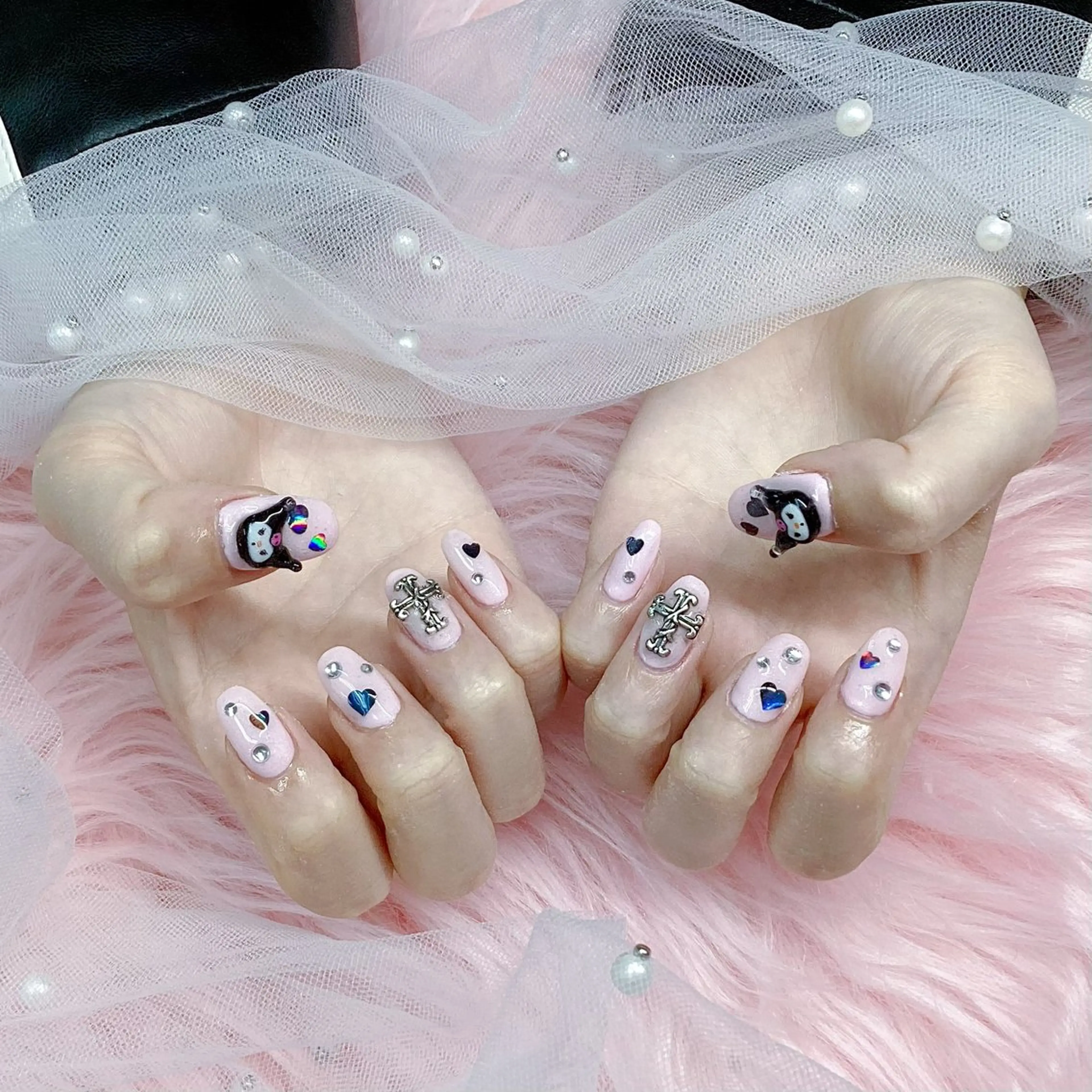 ネイル パーツ全部¥110 サロンミミのネイルデザイン