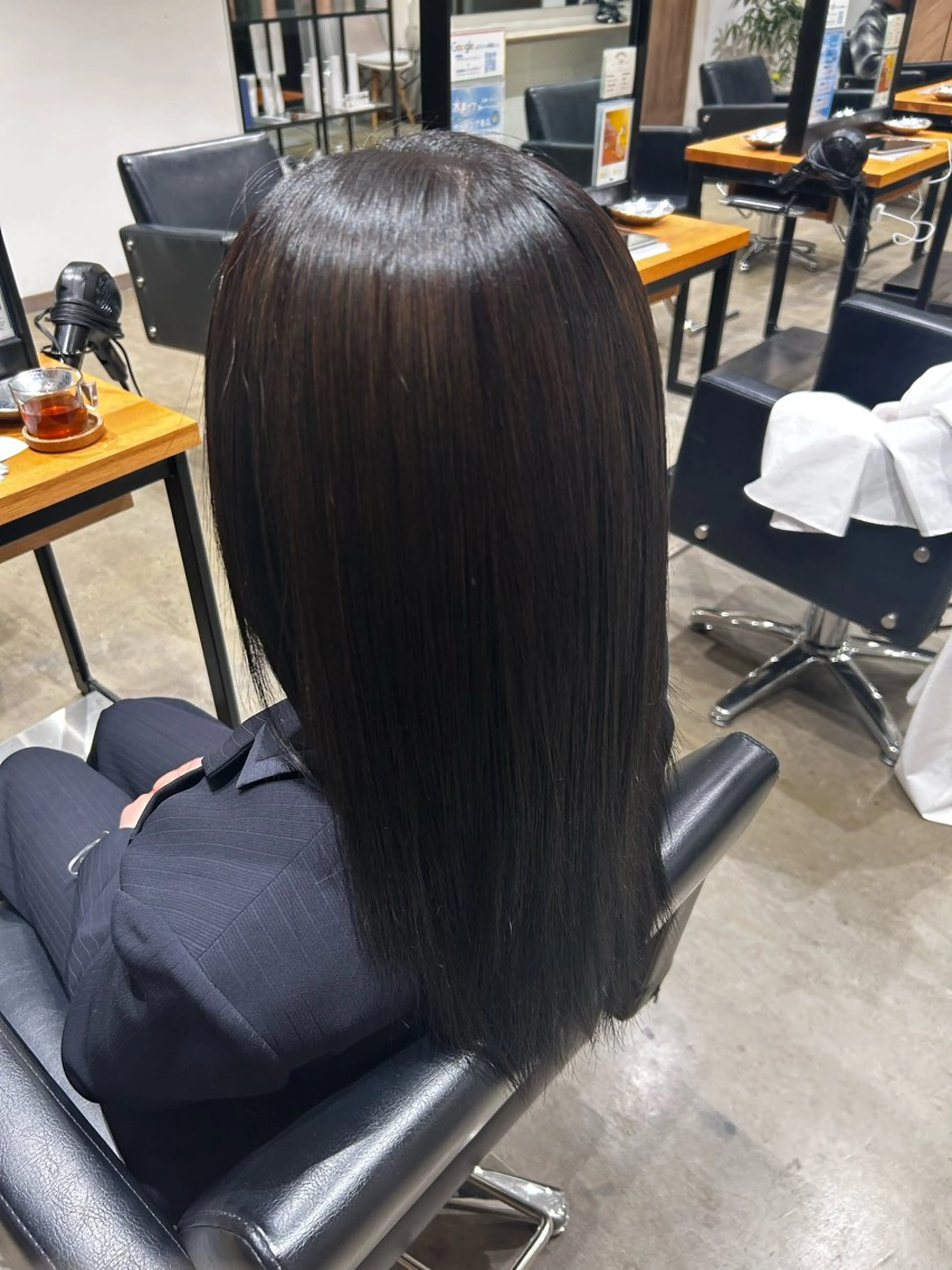 セミロング カラー ヘアカラー くろだ かなのヘアスタイル