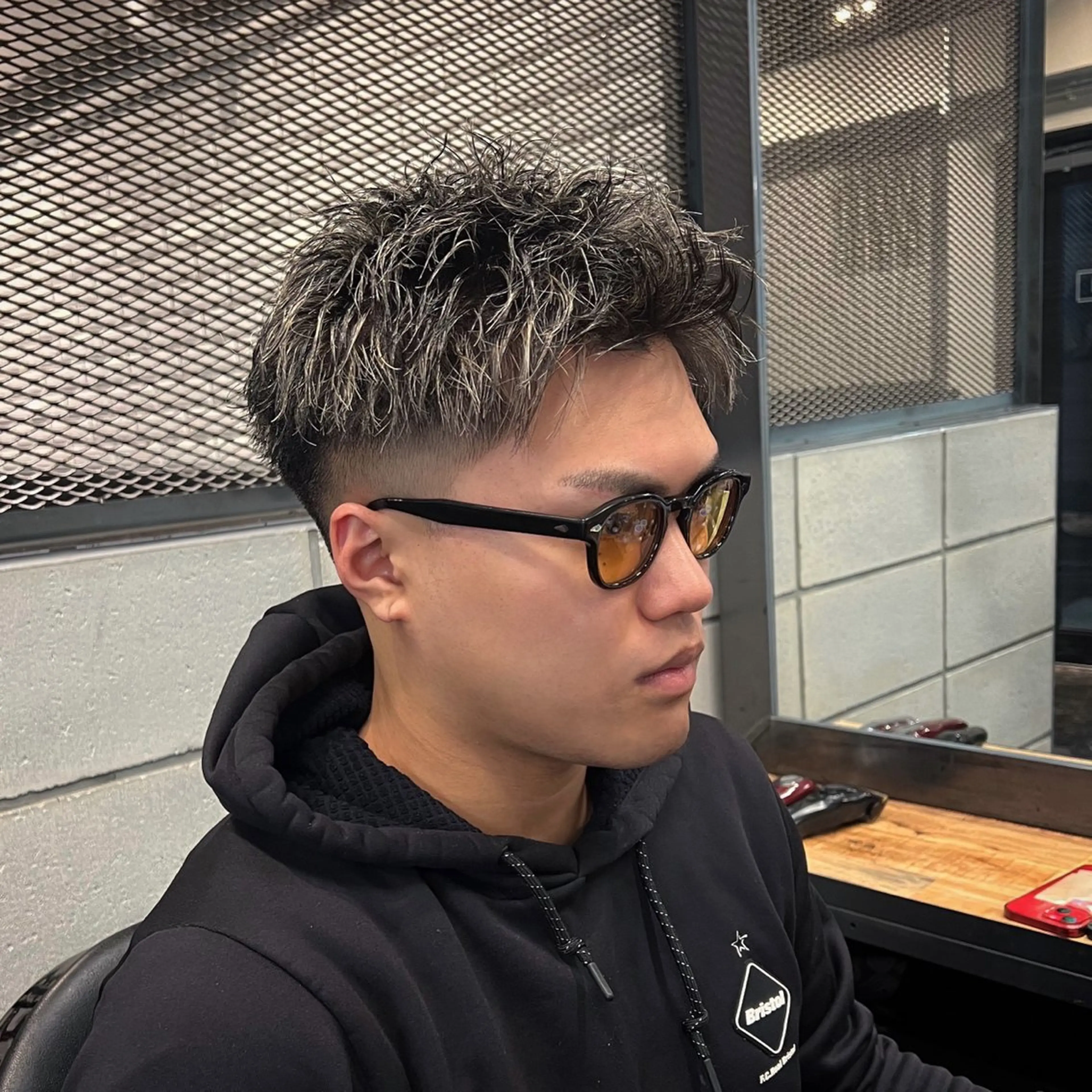 メンズ メンズハイライト カット ヘアカラー トリートメント メンズ特化/パーマ/ メッシュ/竜成のヘアスタイル