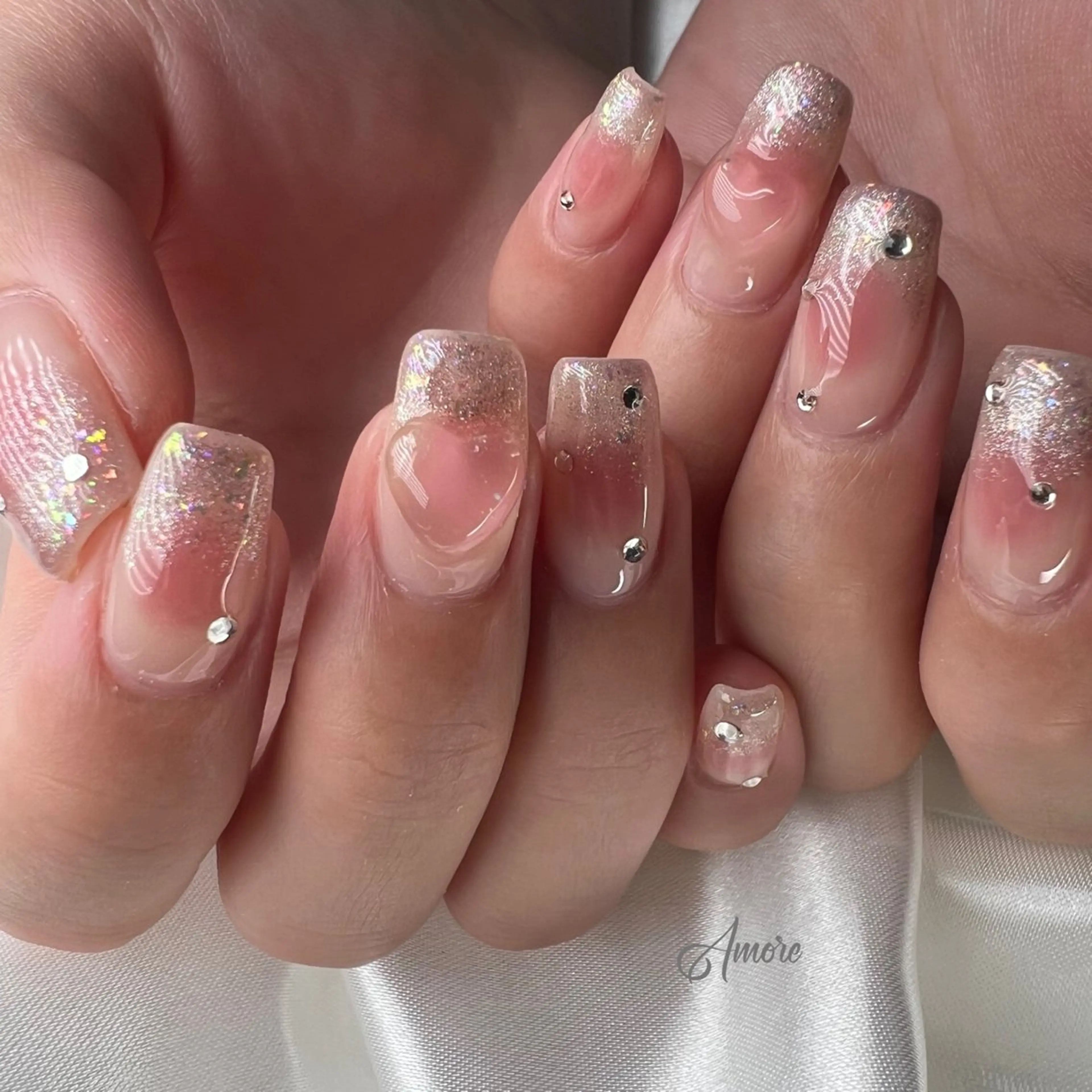 ネイル ジェルネイル キラキラネイル 韓国ネイル マグネットネイル パラジェル You kyehwaのネイルデザイン