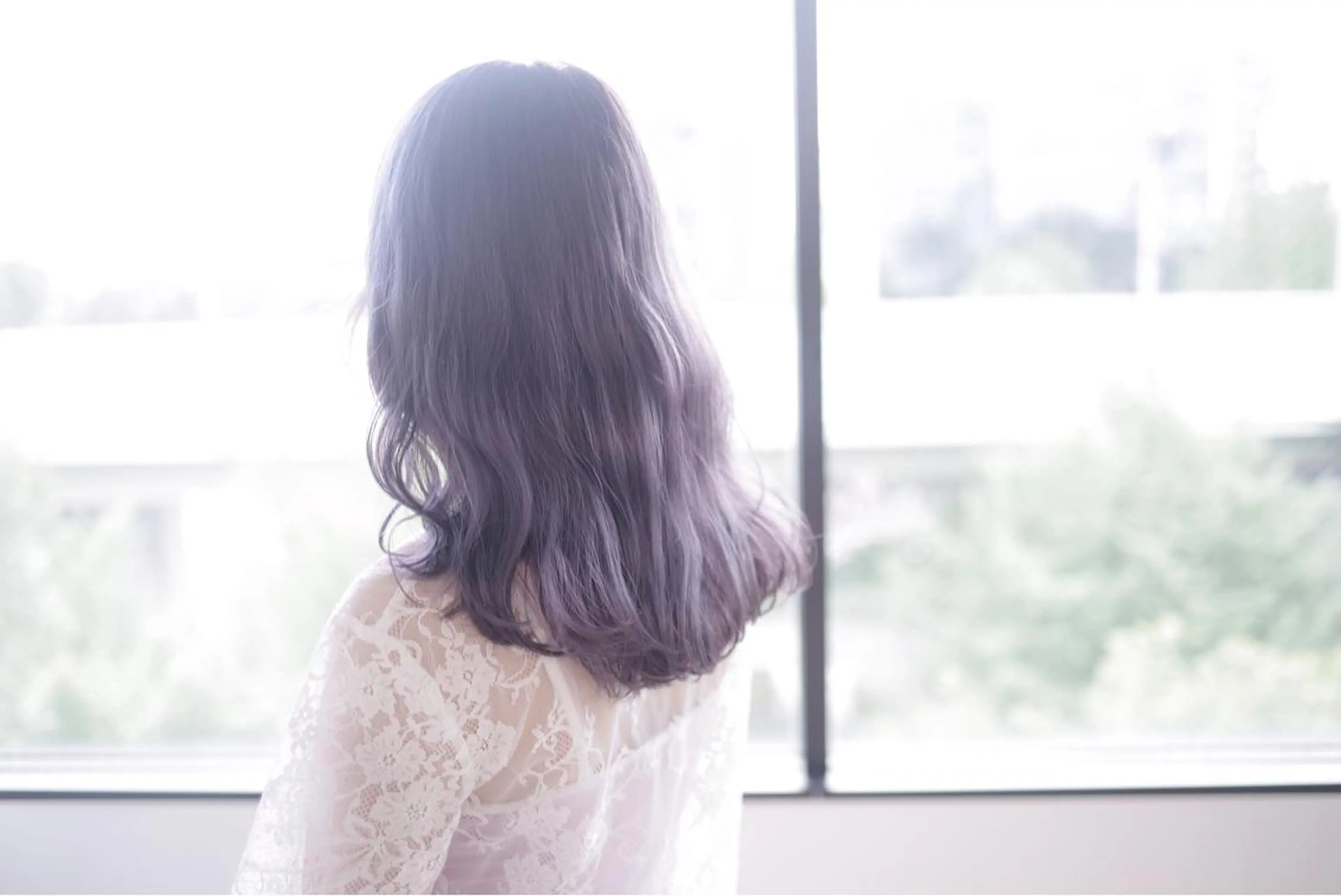 セミロング カラー ヘアアレンジ パープルカラー マンツーマン施術🦋 ayajuのヘアスタイル