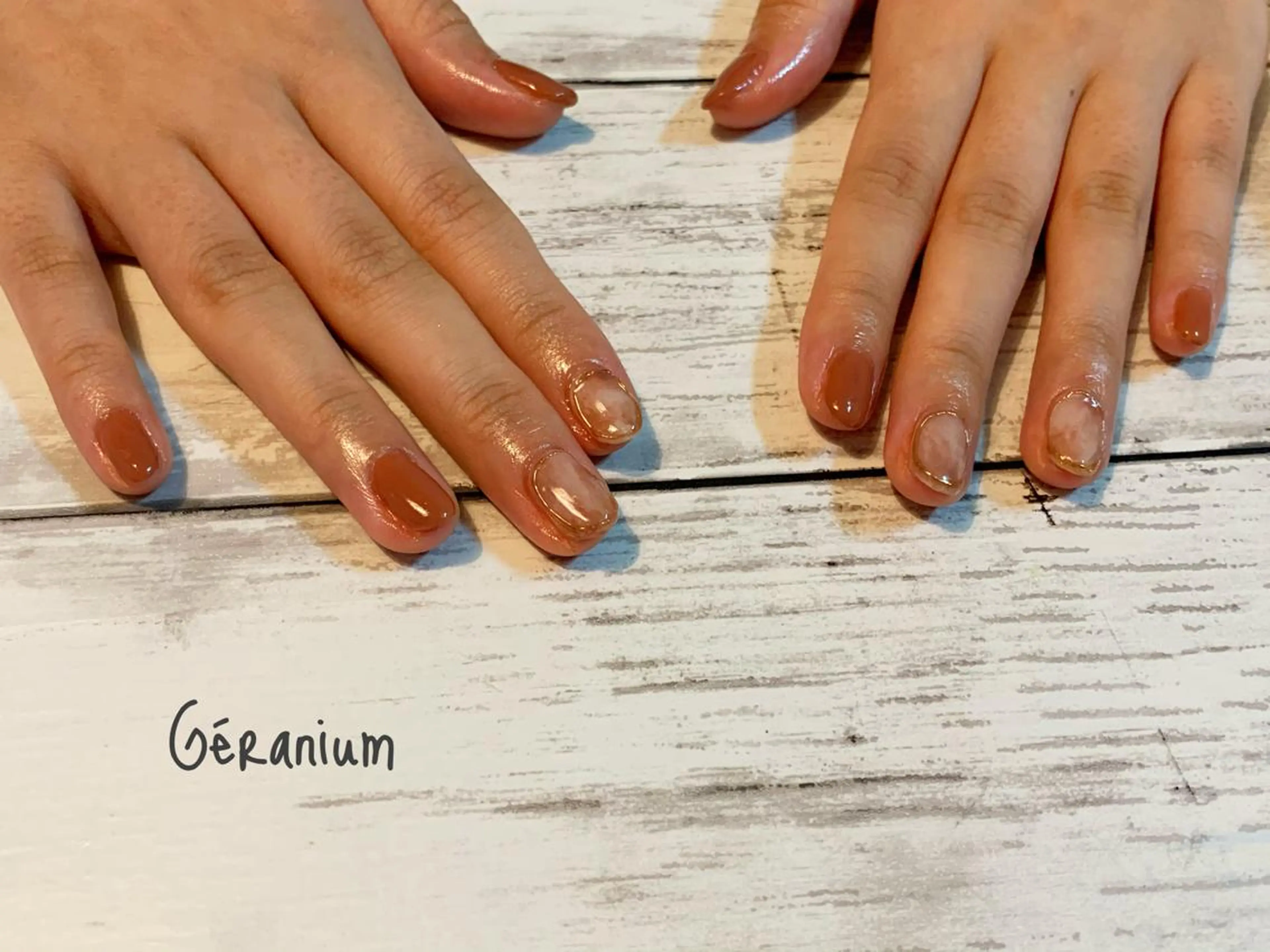 ネイル アートネイル シンプルネイル ハンドネイル GéRanium Harukaのネイルデザイン