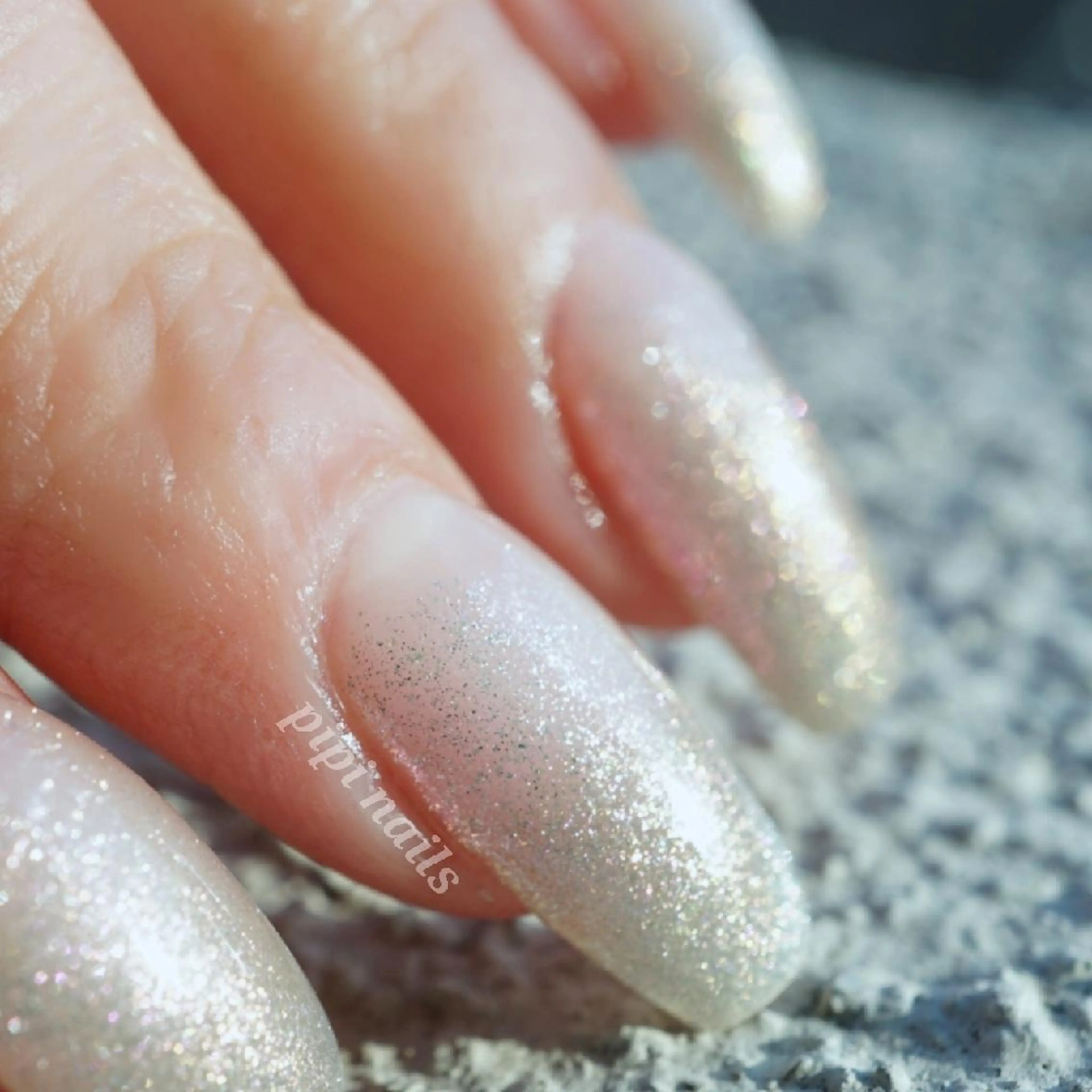 伸びた時も気にならない♡グラデーションの写真