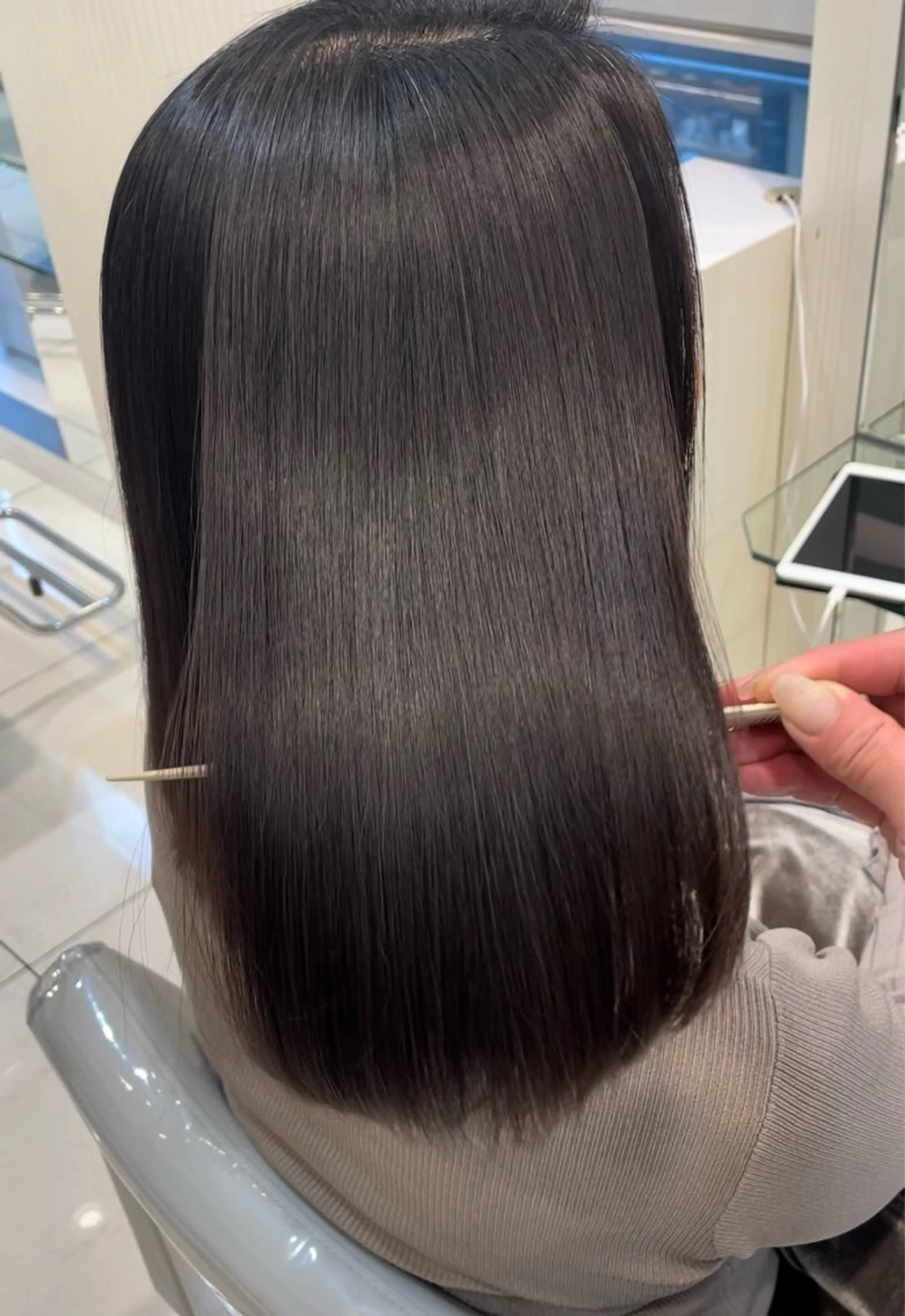 セミロング パーマ Ash銀座店💜 misaのヘアスタイル