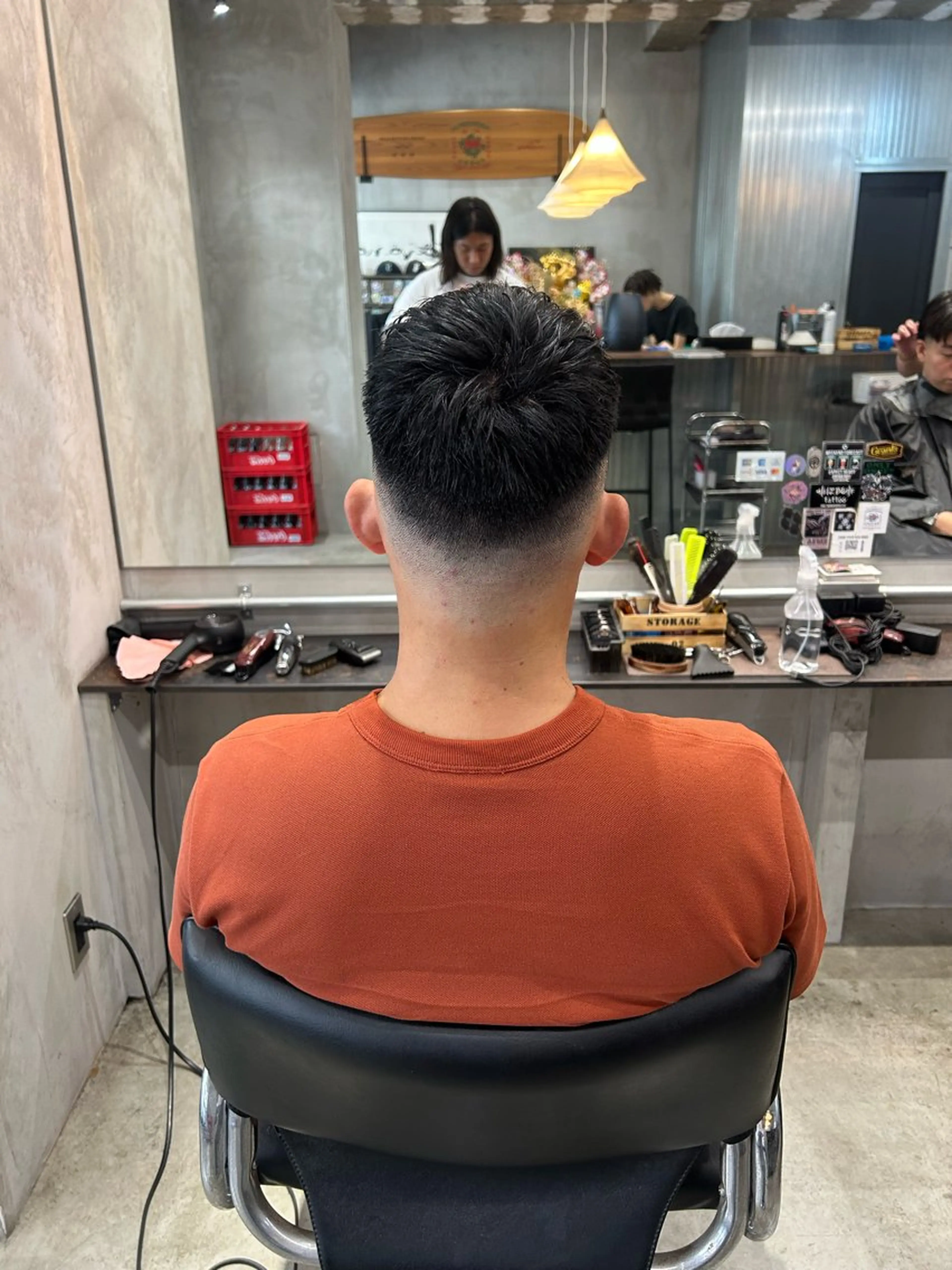 ショート メンズ フェードカット スキンフェード 【明大前フェード/ メンズパーマ/岳】のヘアスタイル