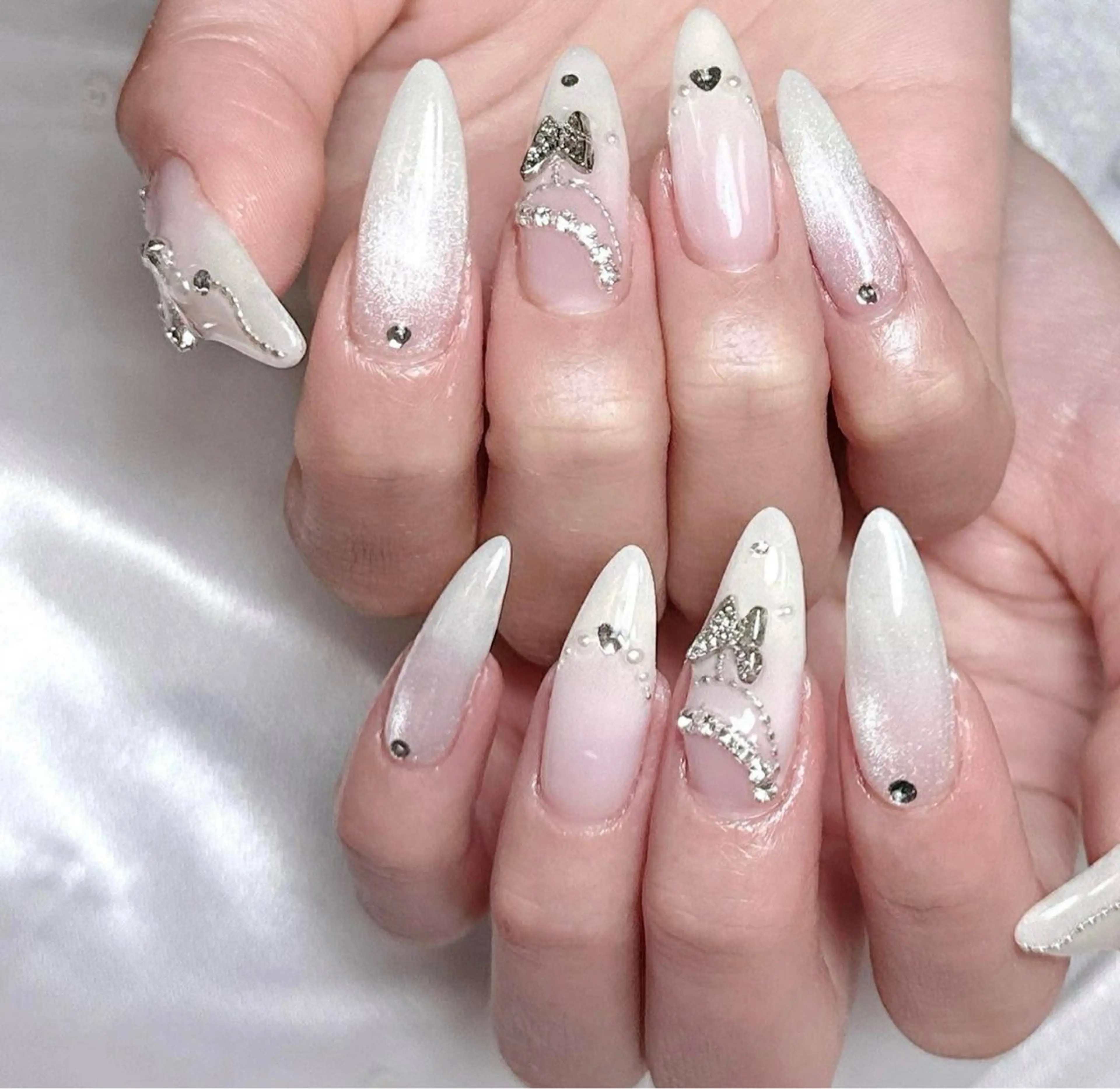 ネイル ハンドネイル REI NAIL1のネイルデザイン