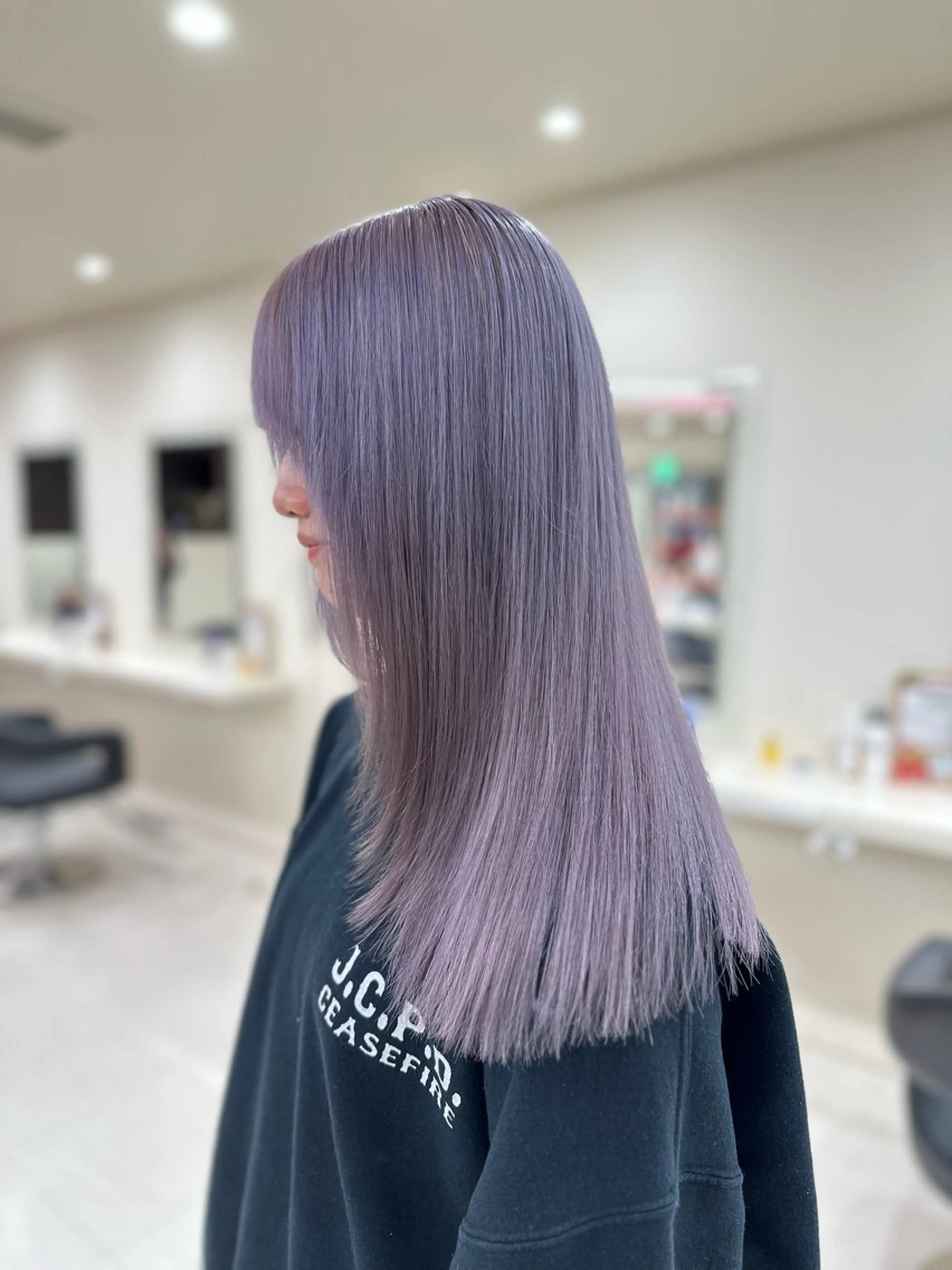 ロング カラー ヘアアレンジ ヘアカラー 艶カラー/ハイトーン /レイヤーカットのヘアスタイル