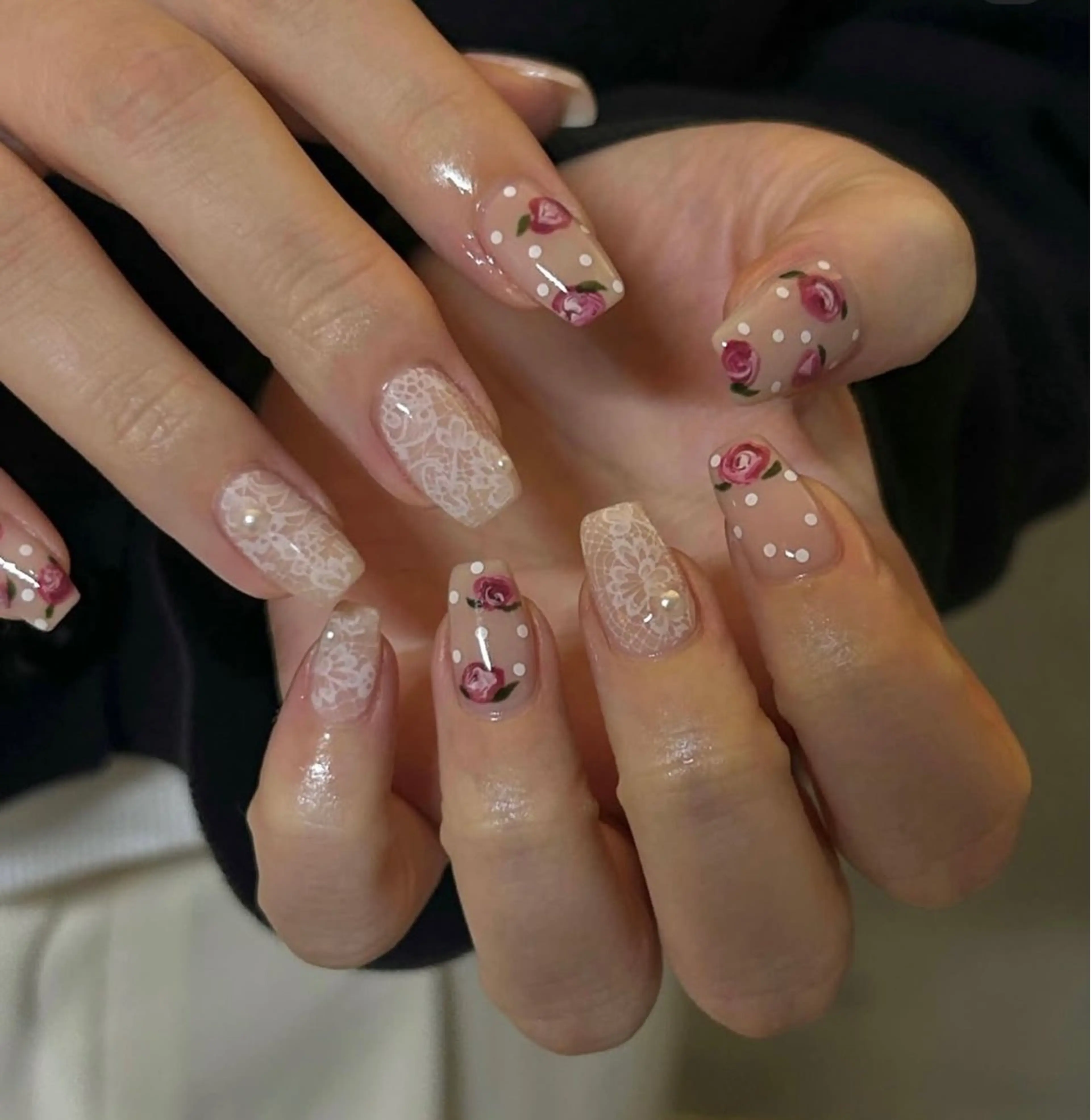 ネイル ハンドネイル NiJi Nailsのネイルデザイン