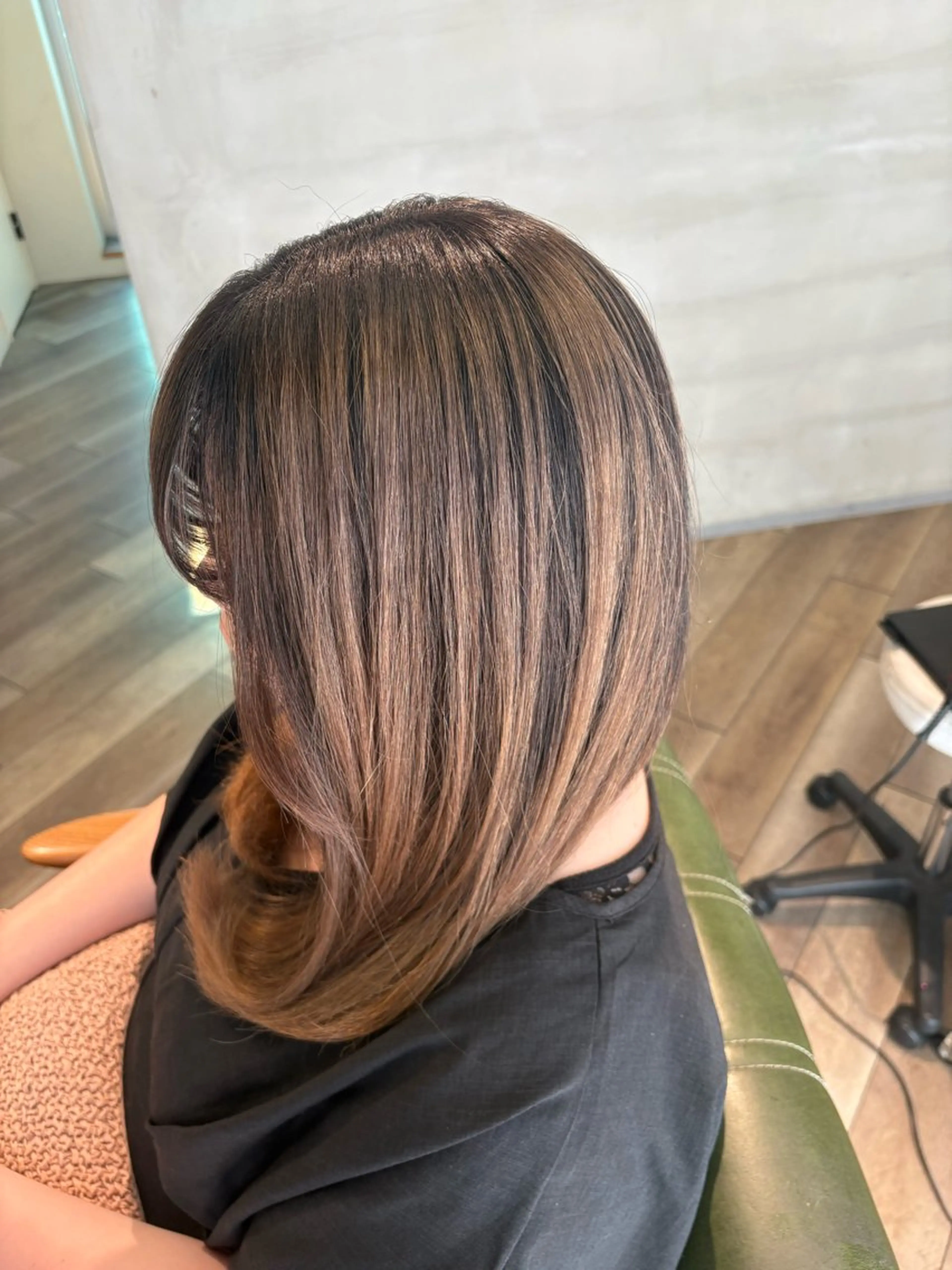 ロング カラー カット ヘアカラー 鮫島海斗☆レイヤー☆ ケアブリーチのヘアスタイル