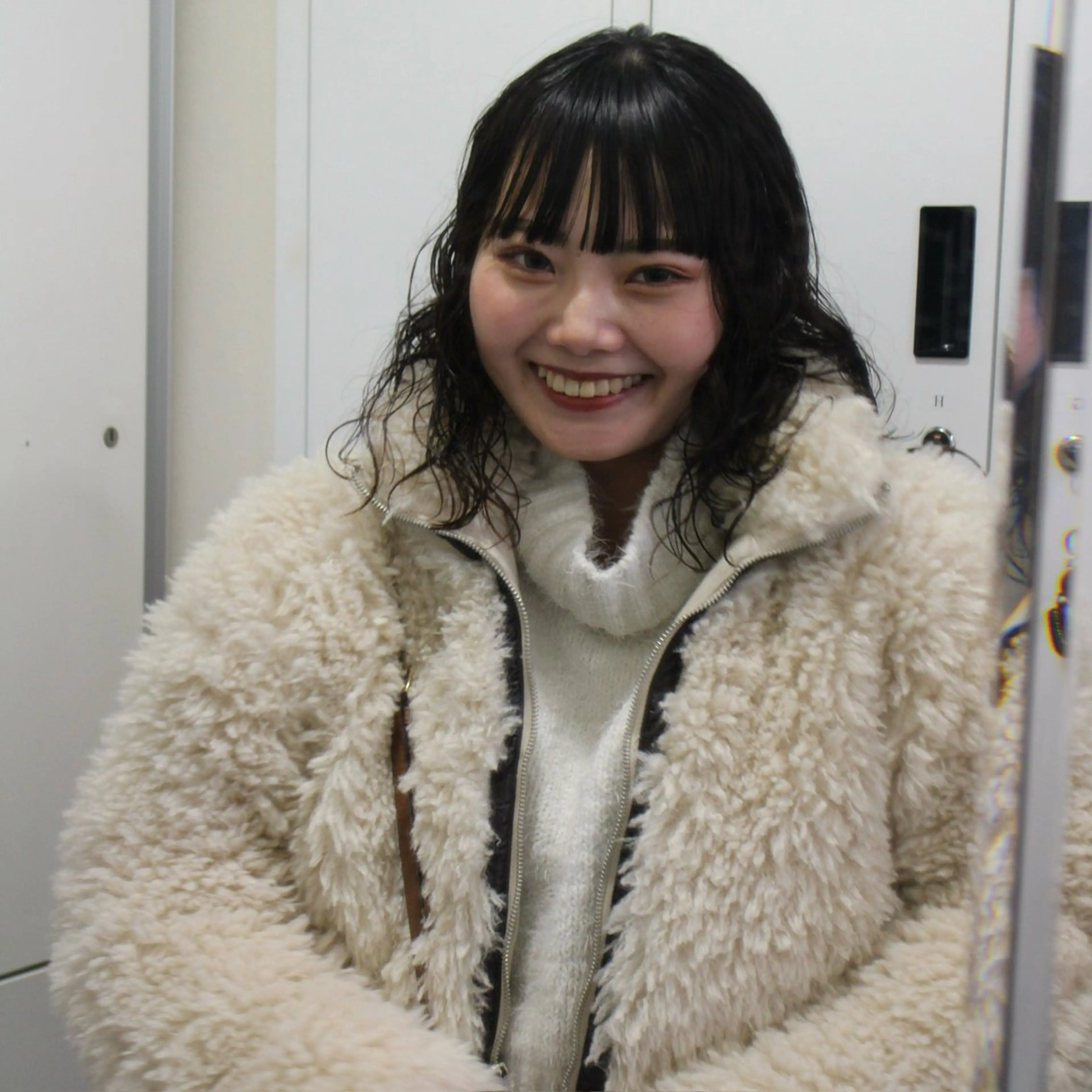 ミディアム パーマ ミディアムパーマ カーリーパーマ/ 透明ｶﾗｰ/MIKUのヘアスタイル