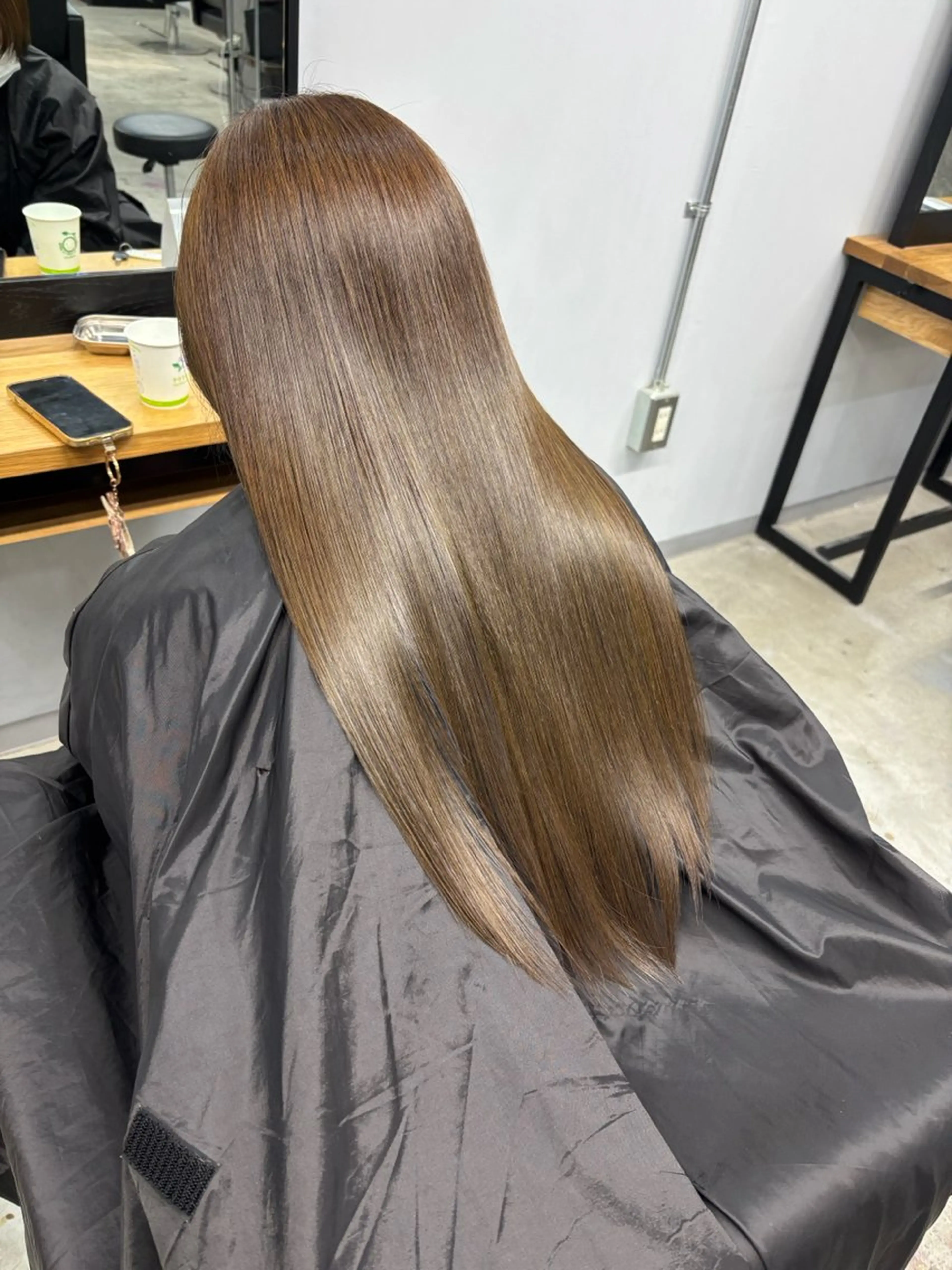 レディース透明感カラー＋DRトリートメントの写真