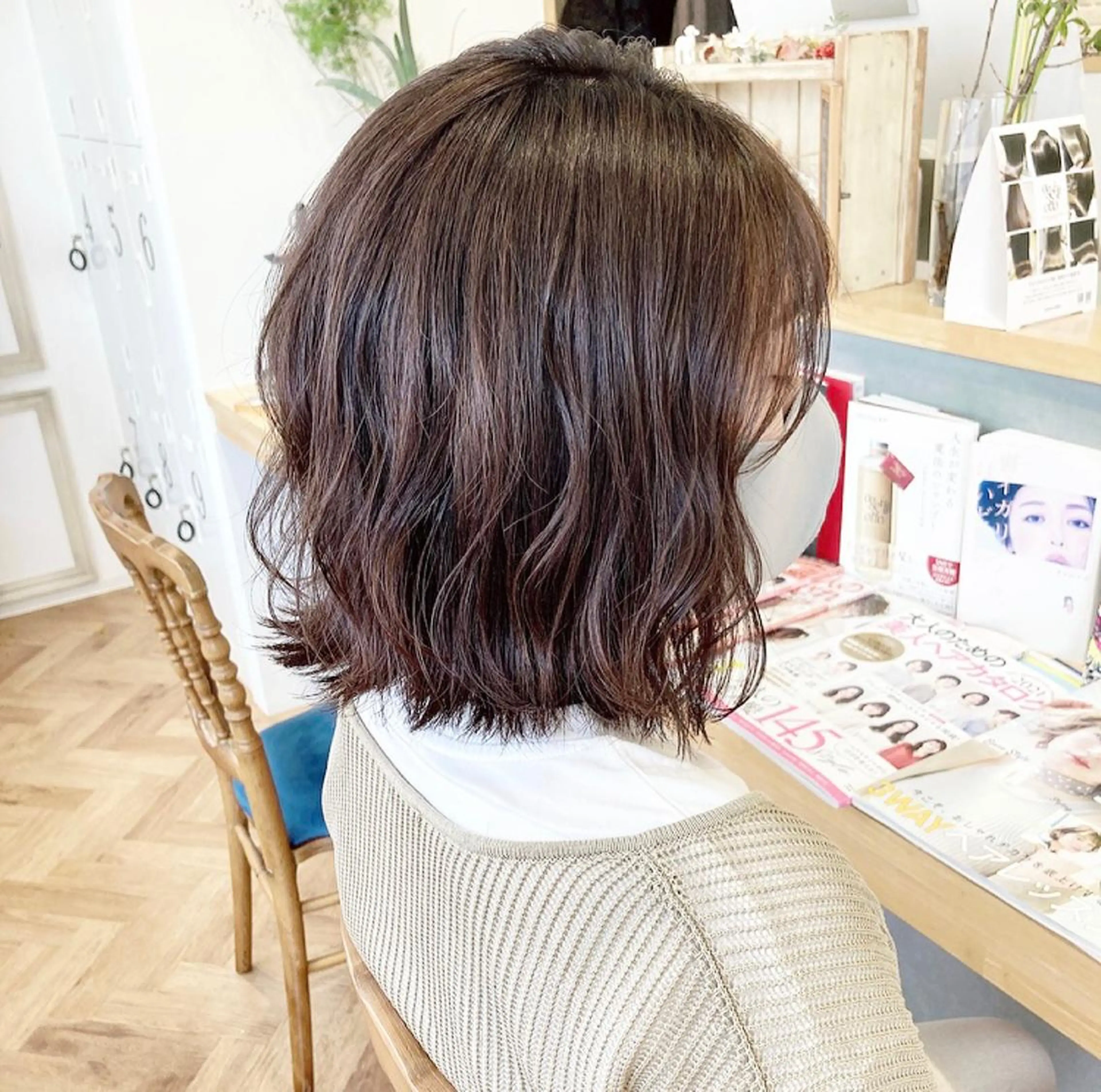ミディアム カラー パーマ ヘアアレンジ メンズ キッズ ネイル マツエク・マツパ merc. 🩵せのおのヘアスタイル