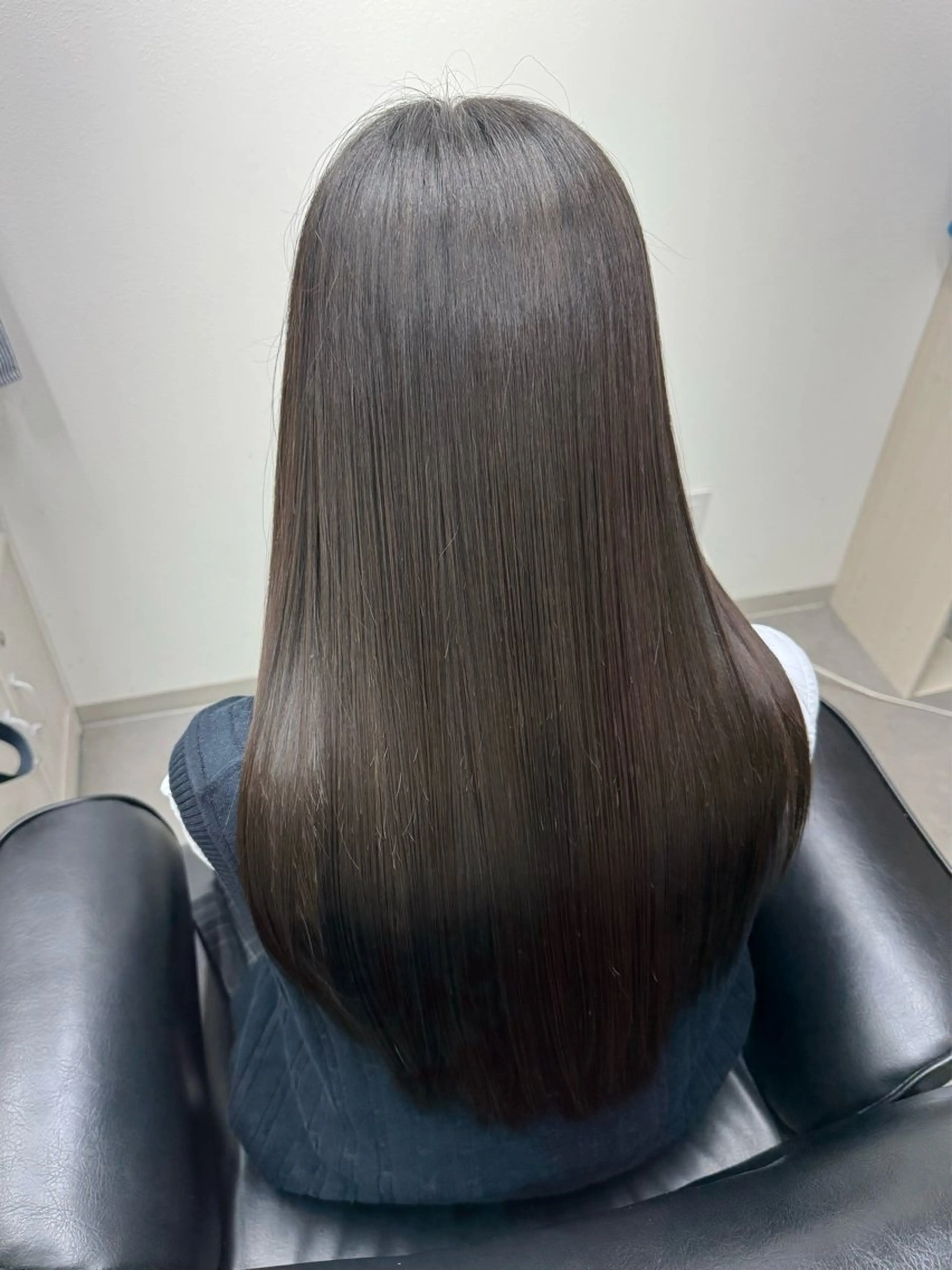 ロング カラー アディクシーカラー イルミナカラー クオルシアカラー 髪質改善 韓国風ヘア 艶髪改善師/高橋潤 /レイヤーカットのヘアスタイル