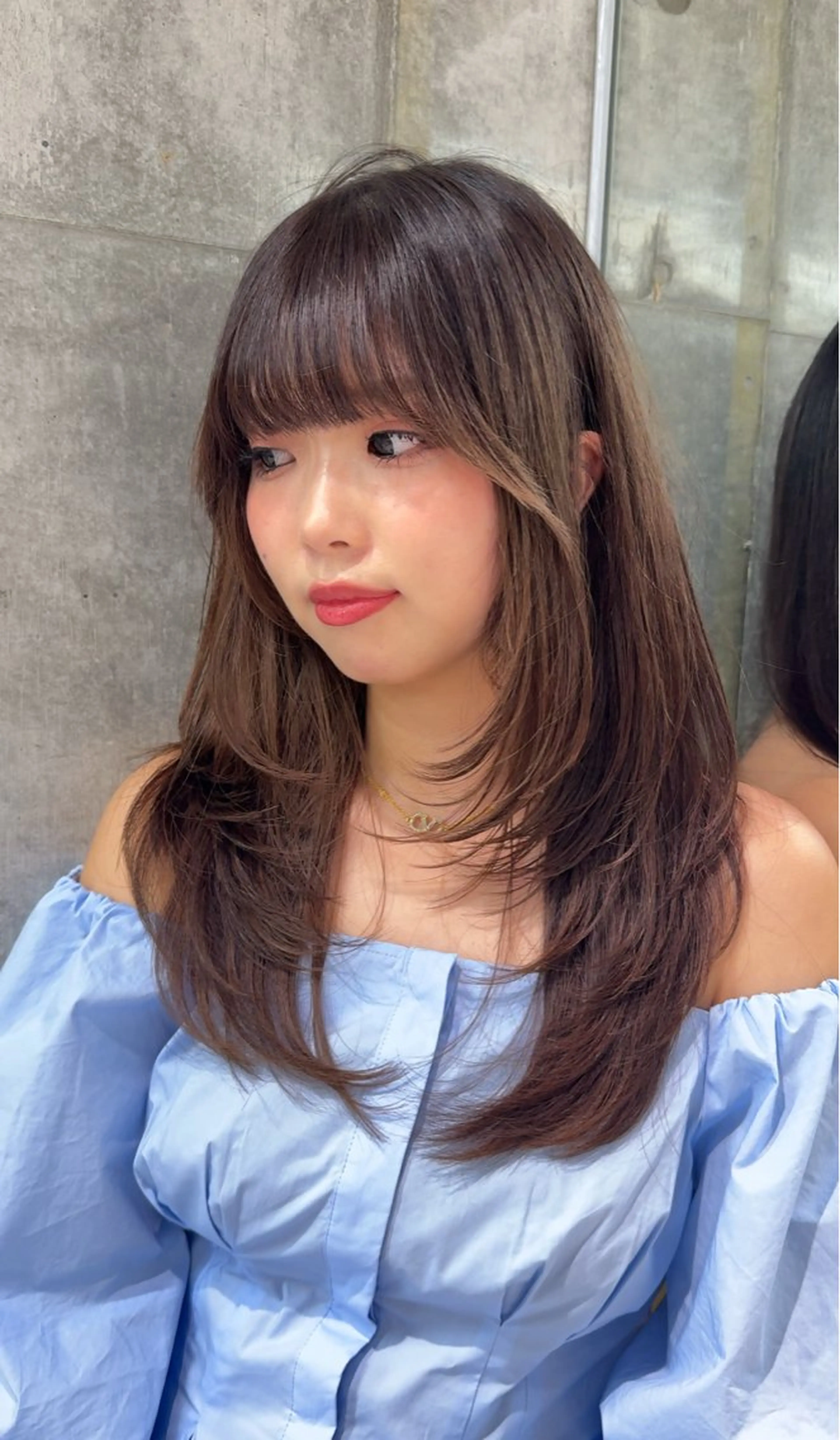 ミディアム カラー カット ヘアカラー トリートメント ヘアセット レイヤーダブルカラー KYONのヘアスタイル