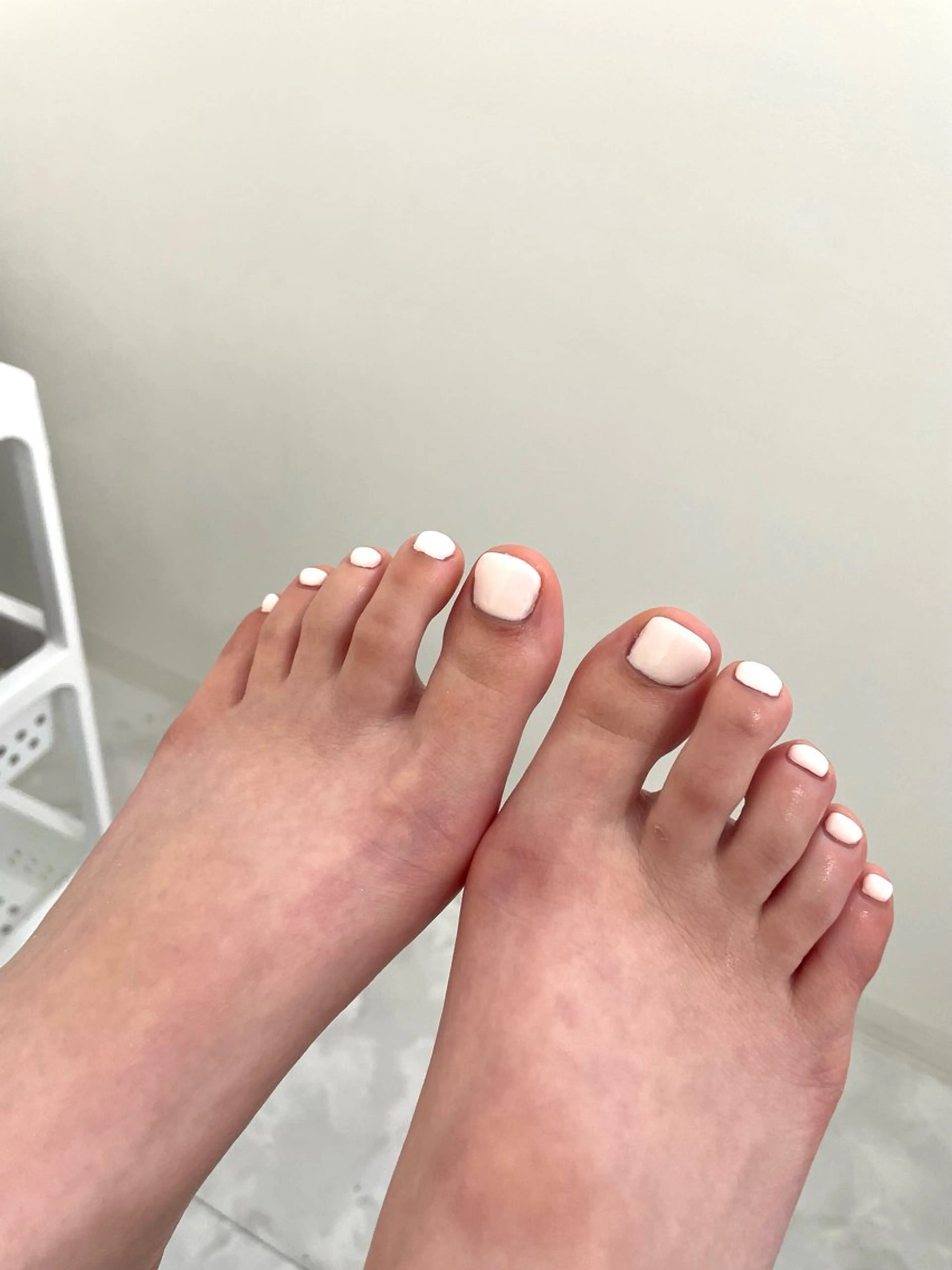 ネイル フットネイル ジェルネイル ワンカラーネイル LUCULIA 西山のネイルデザイン