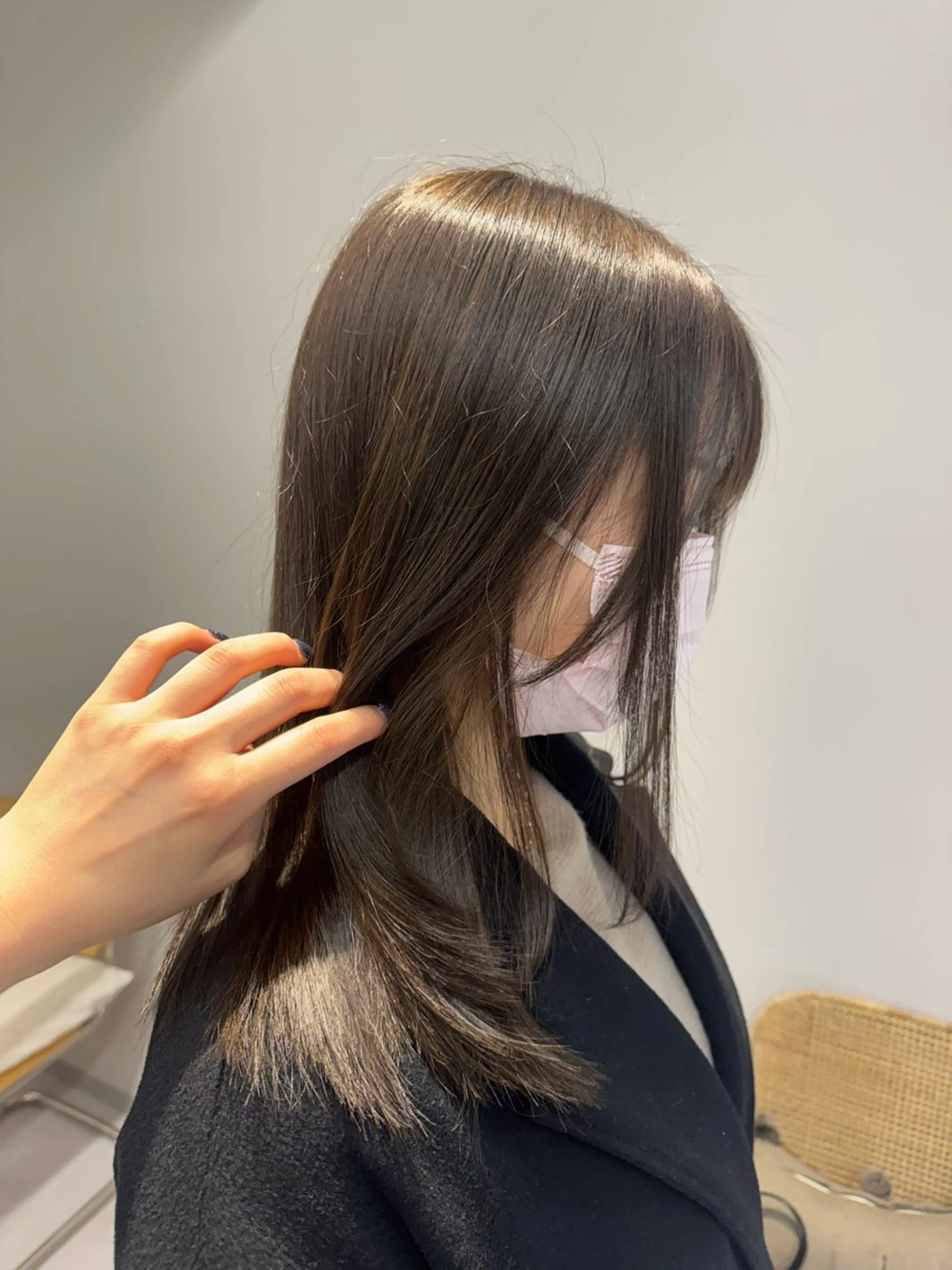 セミロング 立川艶カラー🪄｜ レイヤー｜Mayuのヘアスタイル