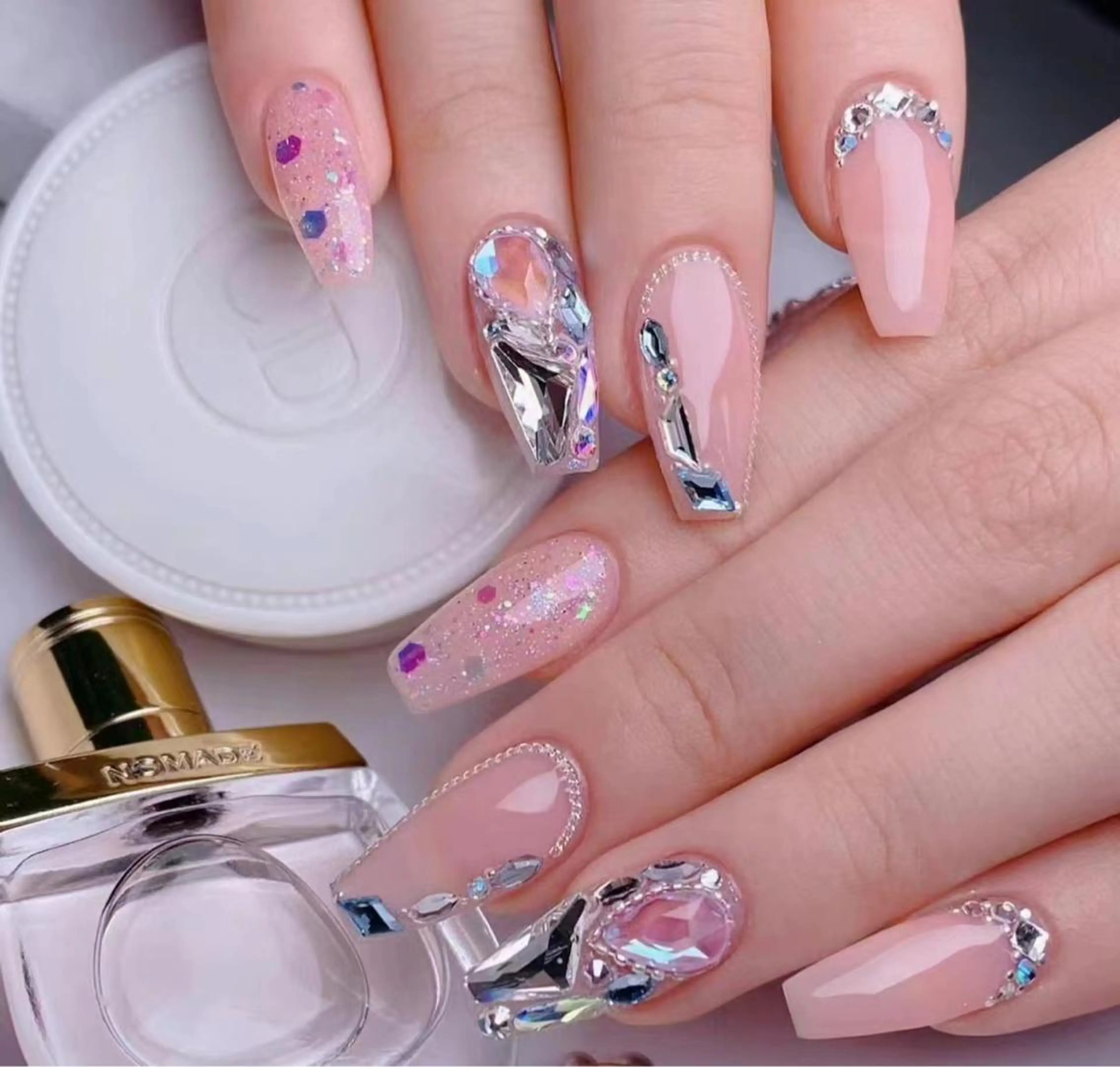 ネイル ネイルサロン ルミア Lumia 店長のネイルデザイン