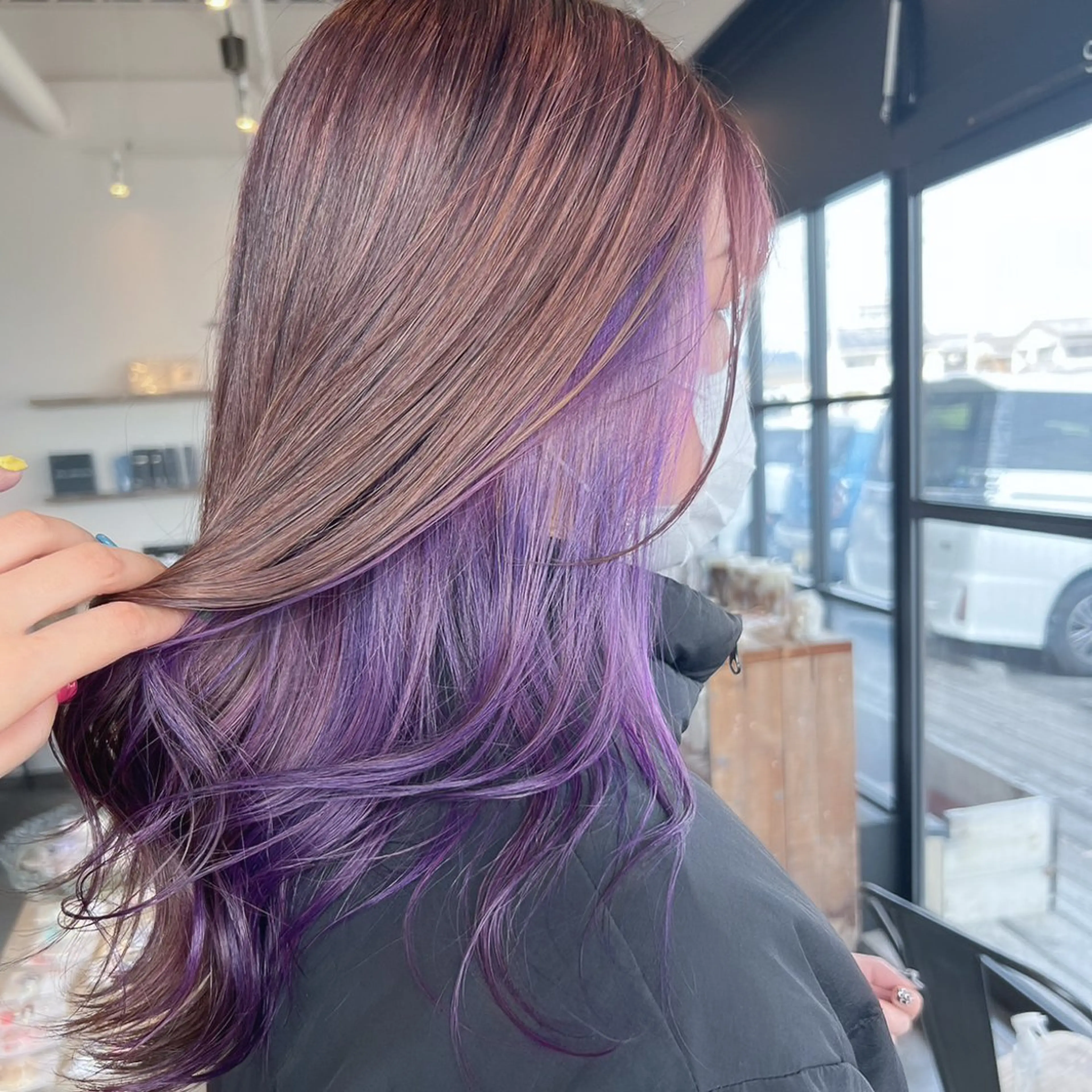 ロング カラー ヘアカラー トリートメント 岸下 理緒のヘアスタイル