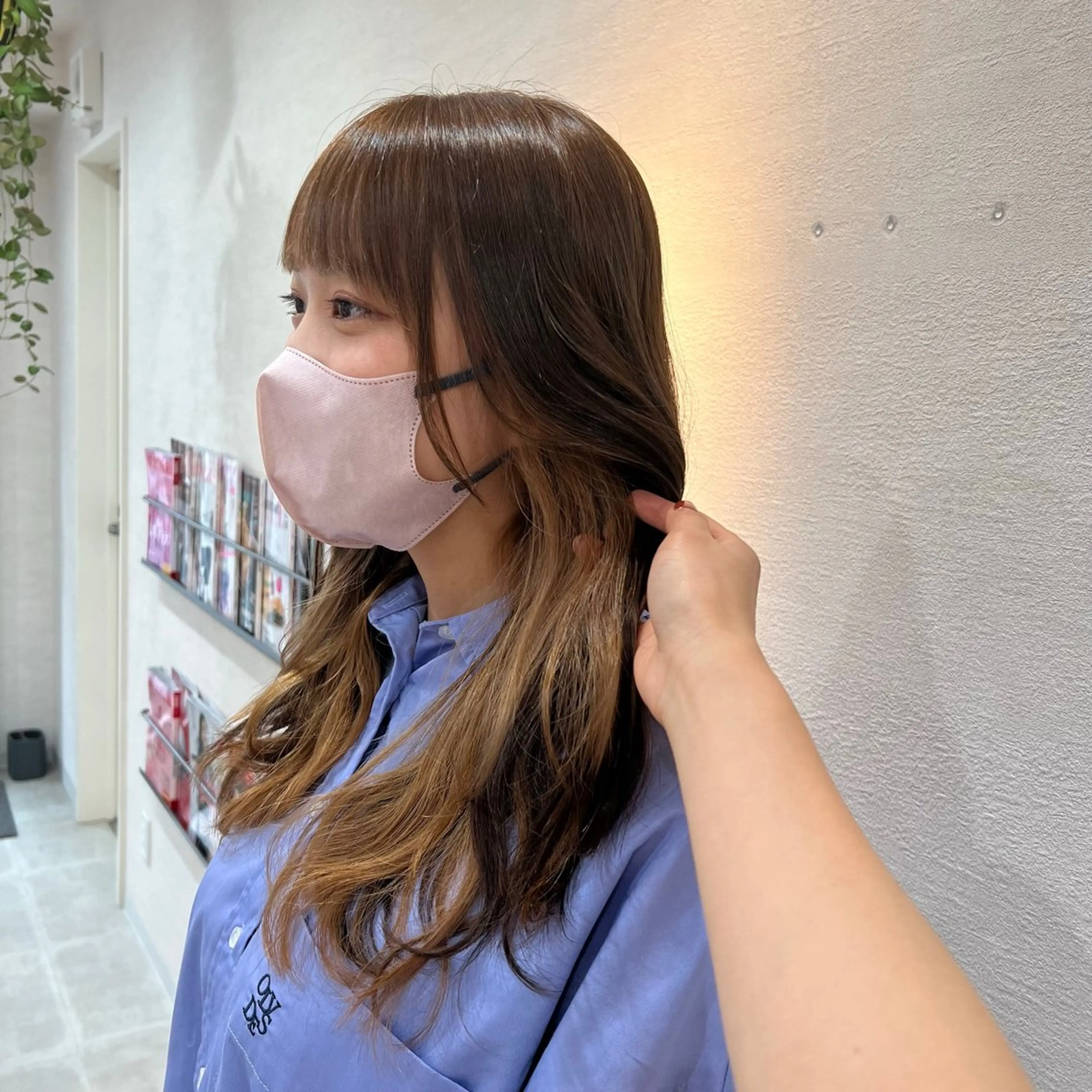 ロング カラー ベージュカラー ブリーチ イヤリングカラー インナーカラー hair salon  N所属・透明感カラー/艶髪 🌷ちばなお🌷のヘアスタイル
