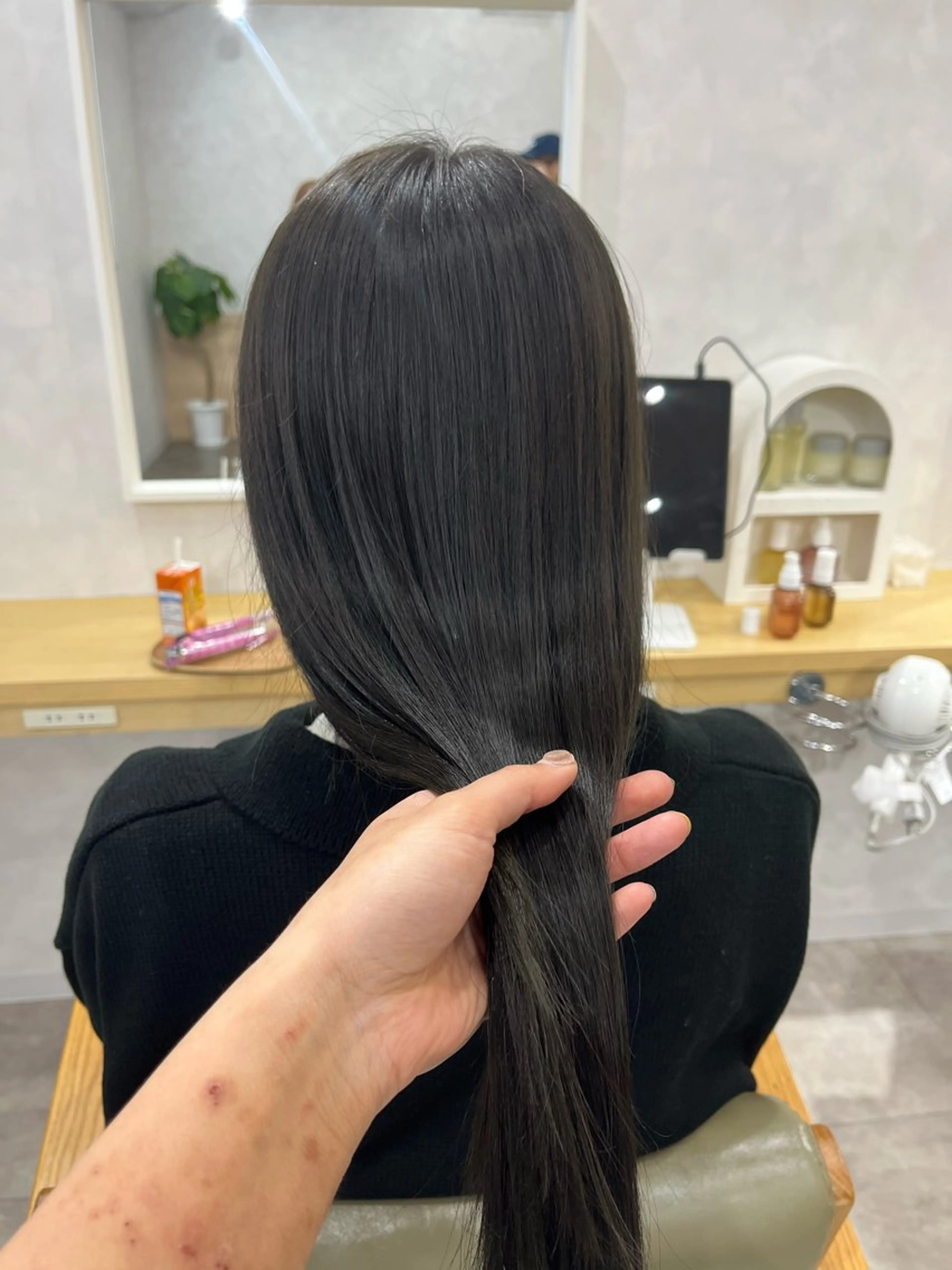 カット＋カラー＋aphia髪質改善トリートメント(フル)の写真