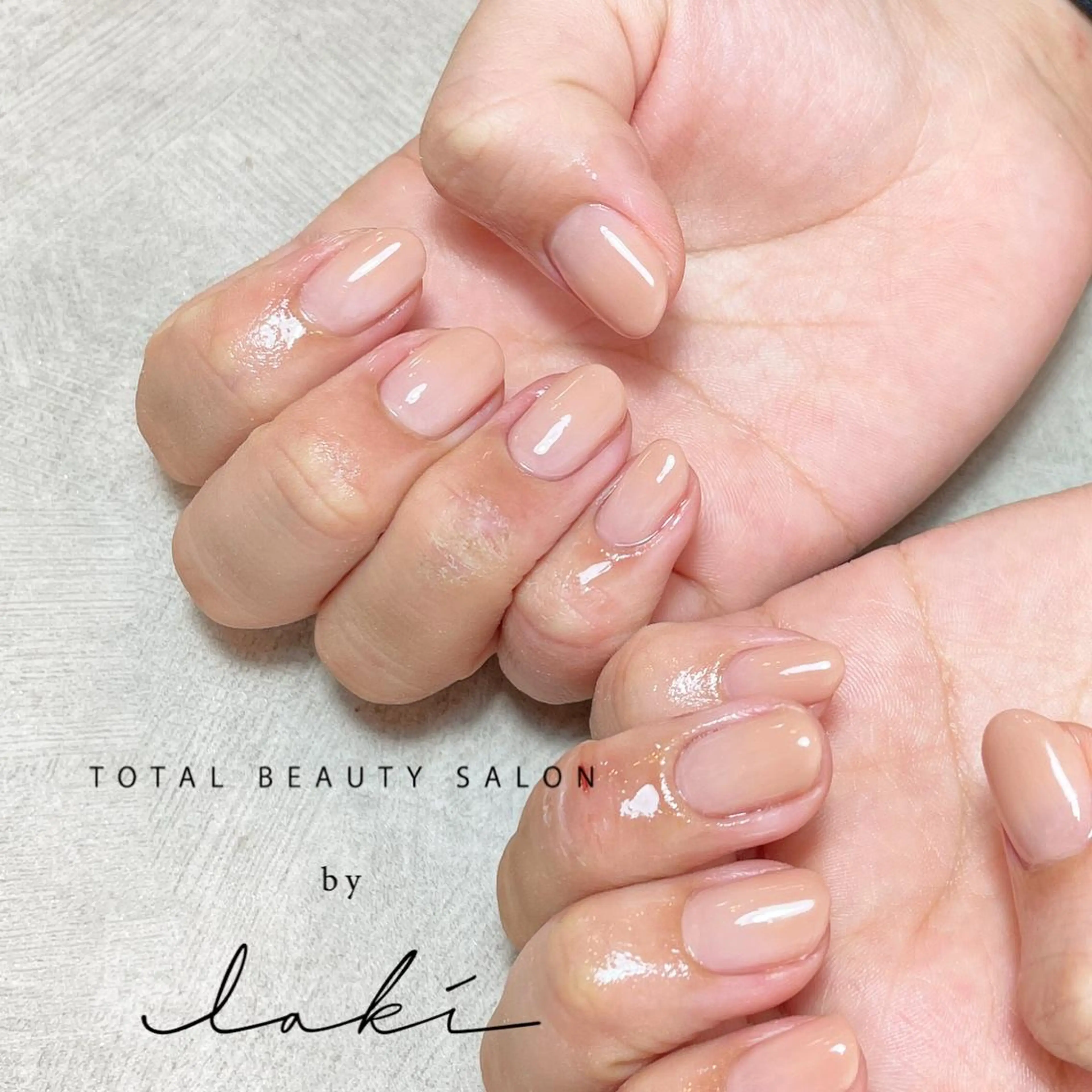 ネイル グラデーション オフィスネイル ハンドネイル my&_ maimiのネイルデザイン