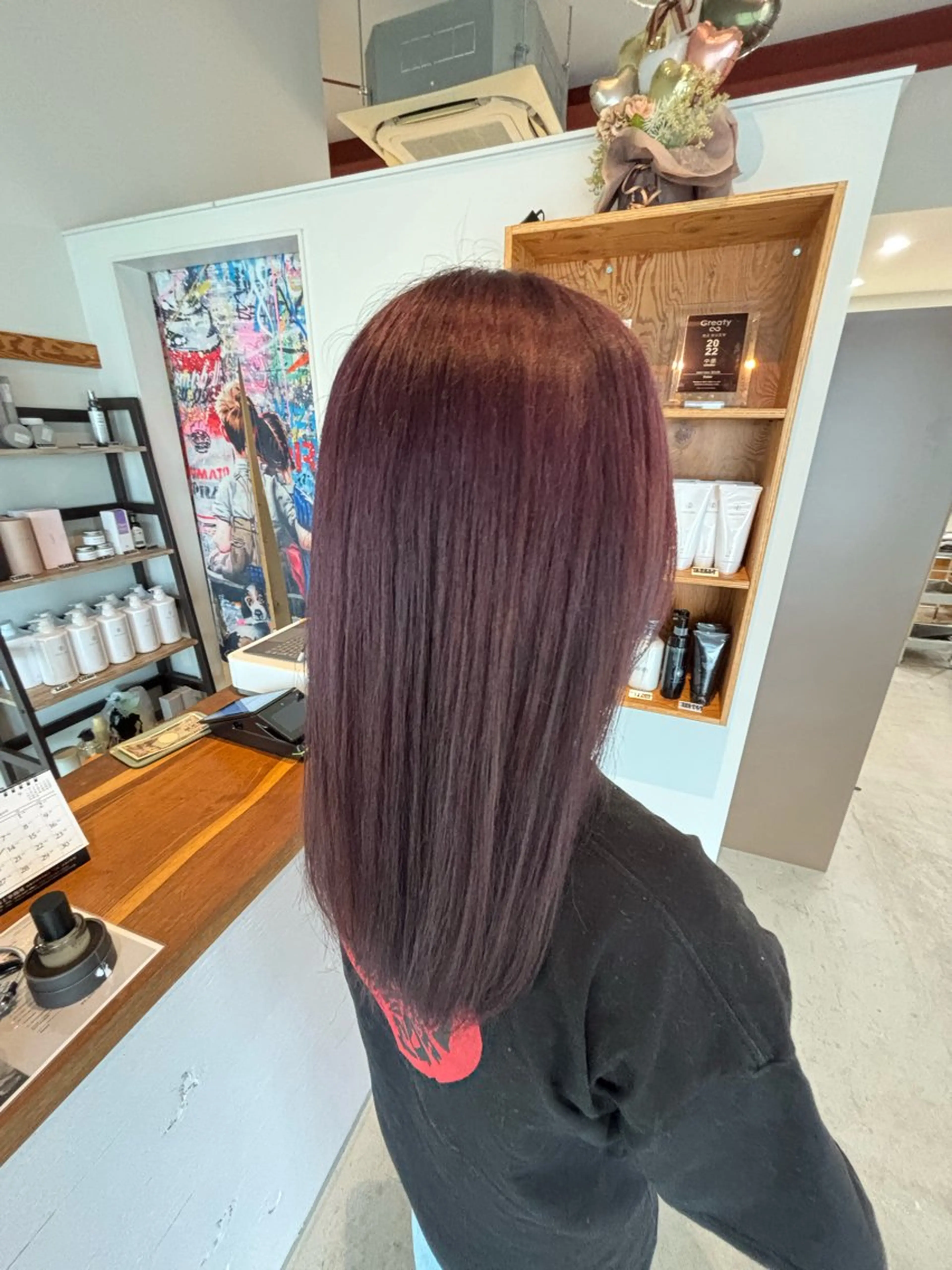 セミロング ヘアカラー 西川 璃乃朱のヘアスタイル