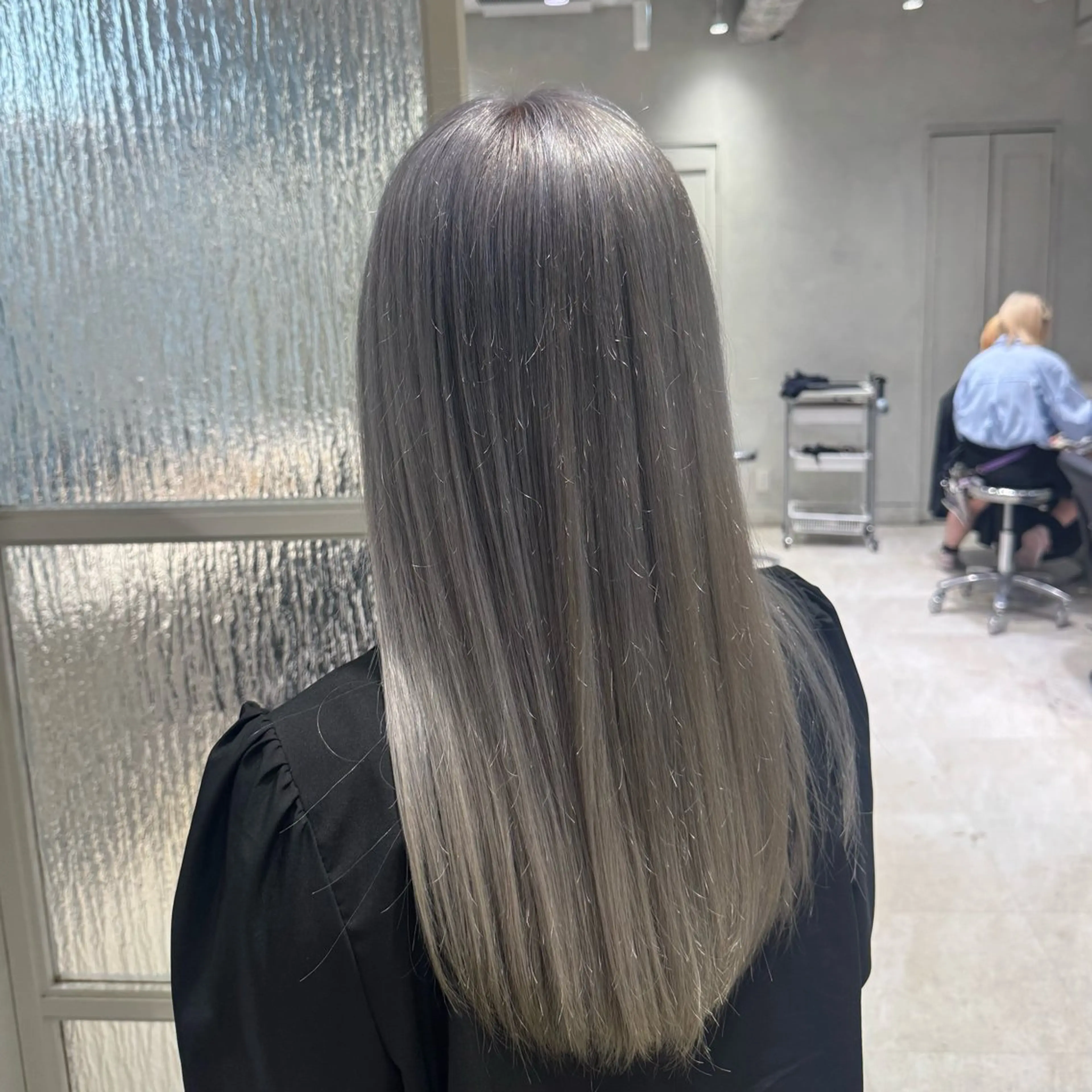 ロング カラー ブリーチ ケアブリーチ ケアカラー 髪質改善 韓国風ヘア ヘアカラー トリートメント 🦋ブリーチ/カラー 専門AYA💖のヘアスタイル