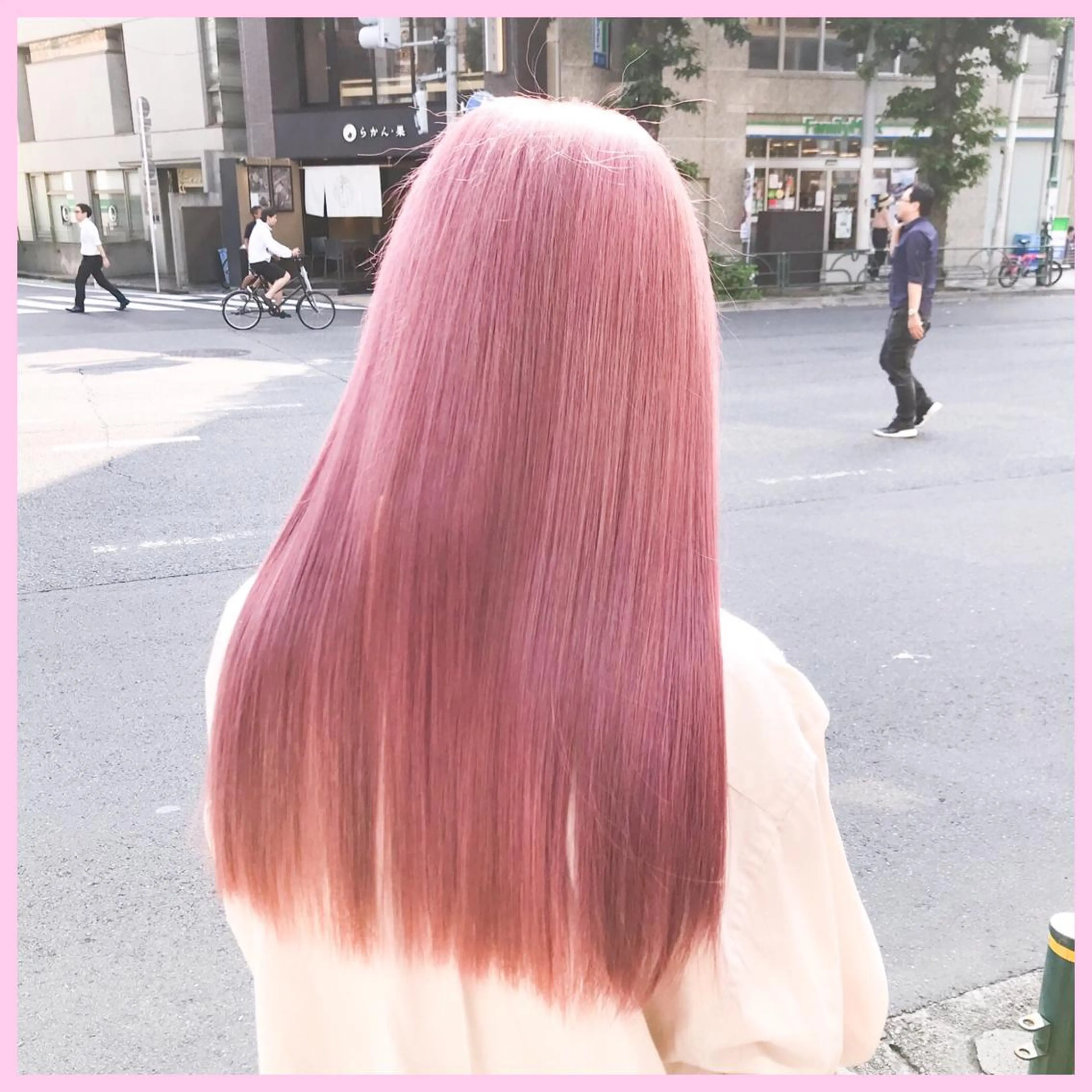 ロング カラー SHIN/レイヤー カット×クロスパーマのヘアスタイル