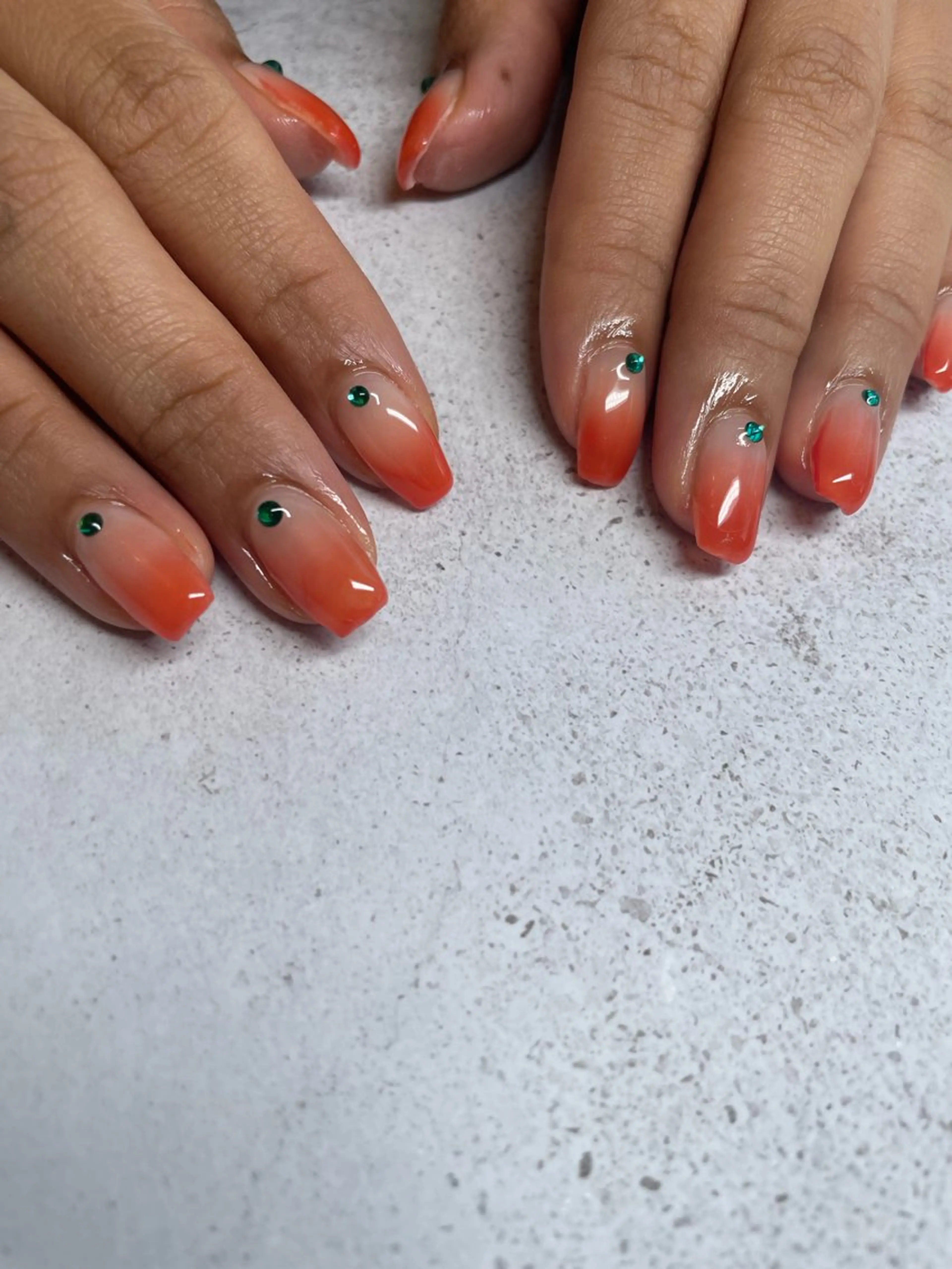 グラデーション🩷(オフ込み)の写真