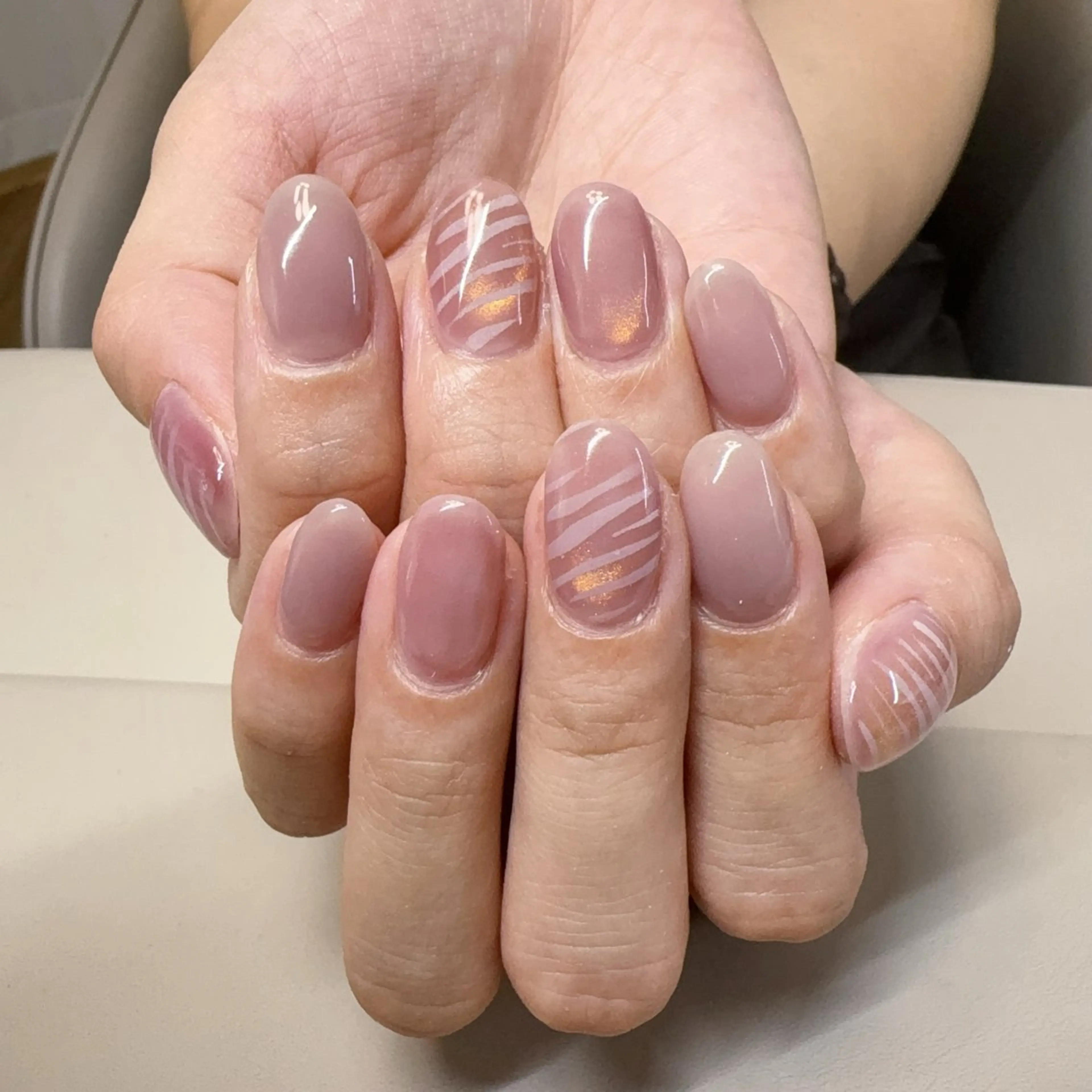 ネイル アニマル柄 べっ甲ネイル ブラウン ジェルネイル ハロウィン Rika  nail cocoのネイルデザイン