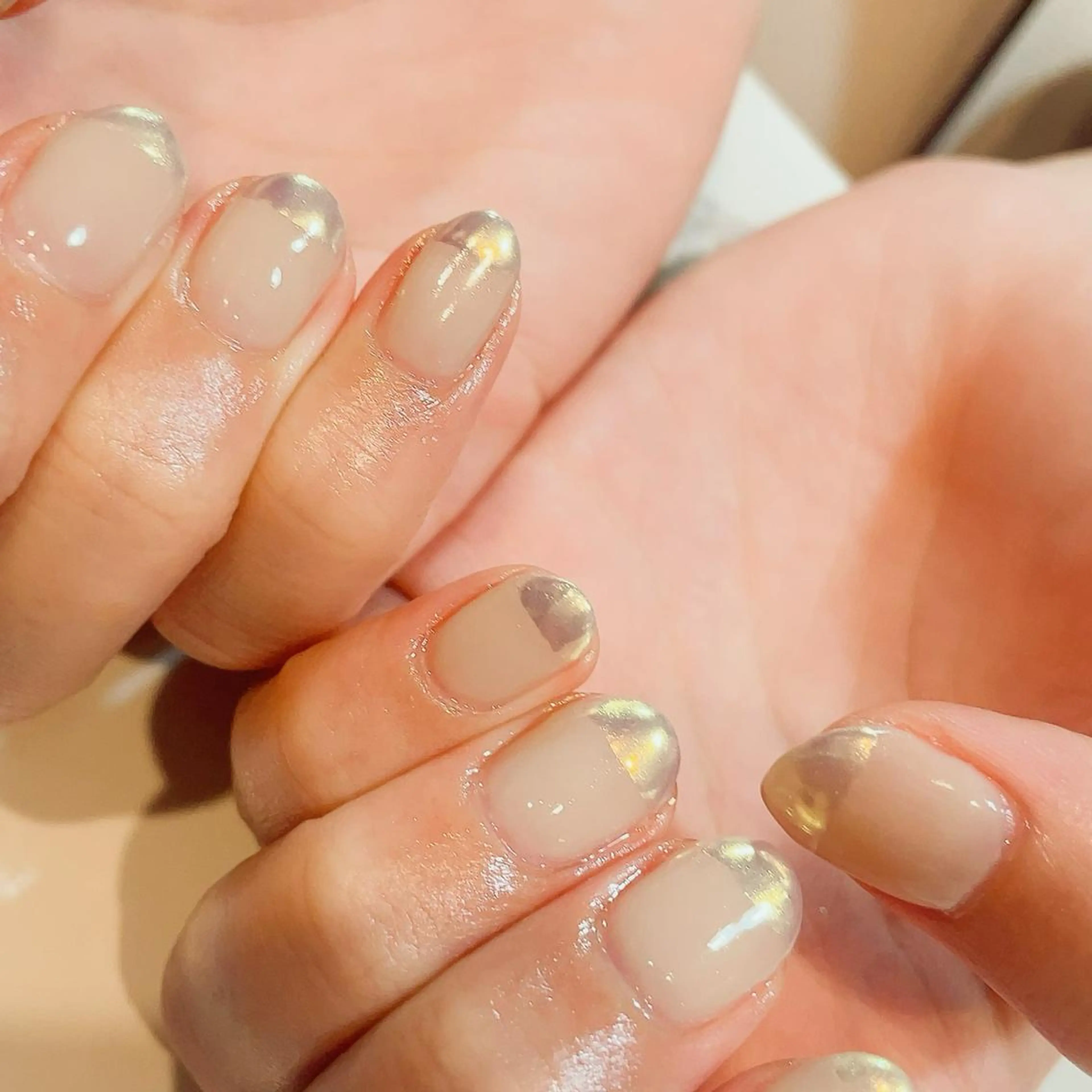 ネイル オーロラネイル フレンチネイル Nail salon Ariettyのネイルデザイン