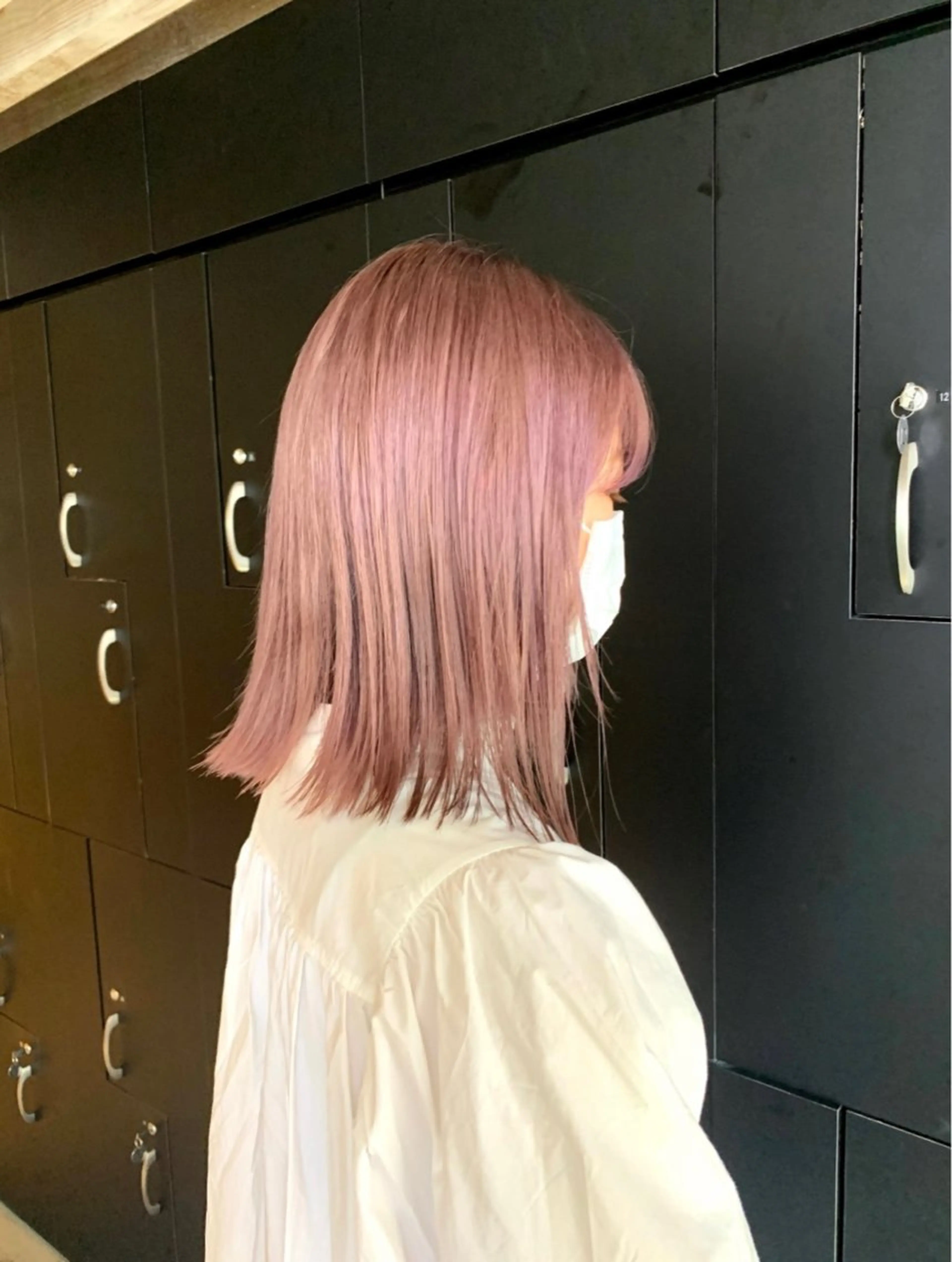 ミディアム レイヤー/韓国ヘア /LILICAのヘアスタイル