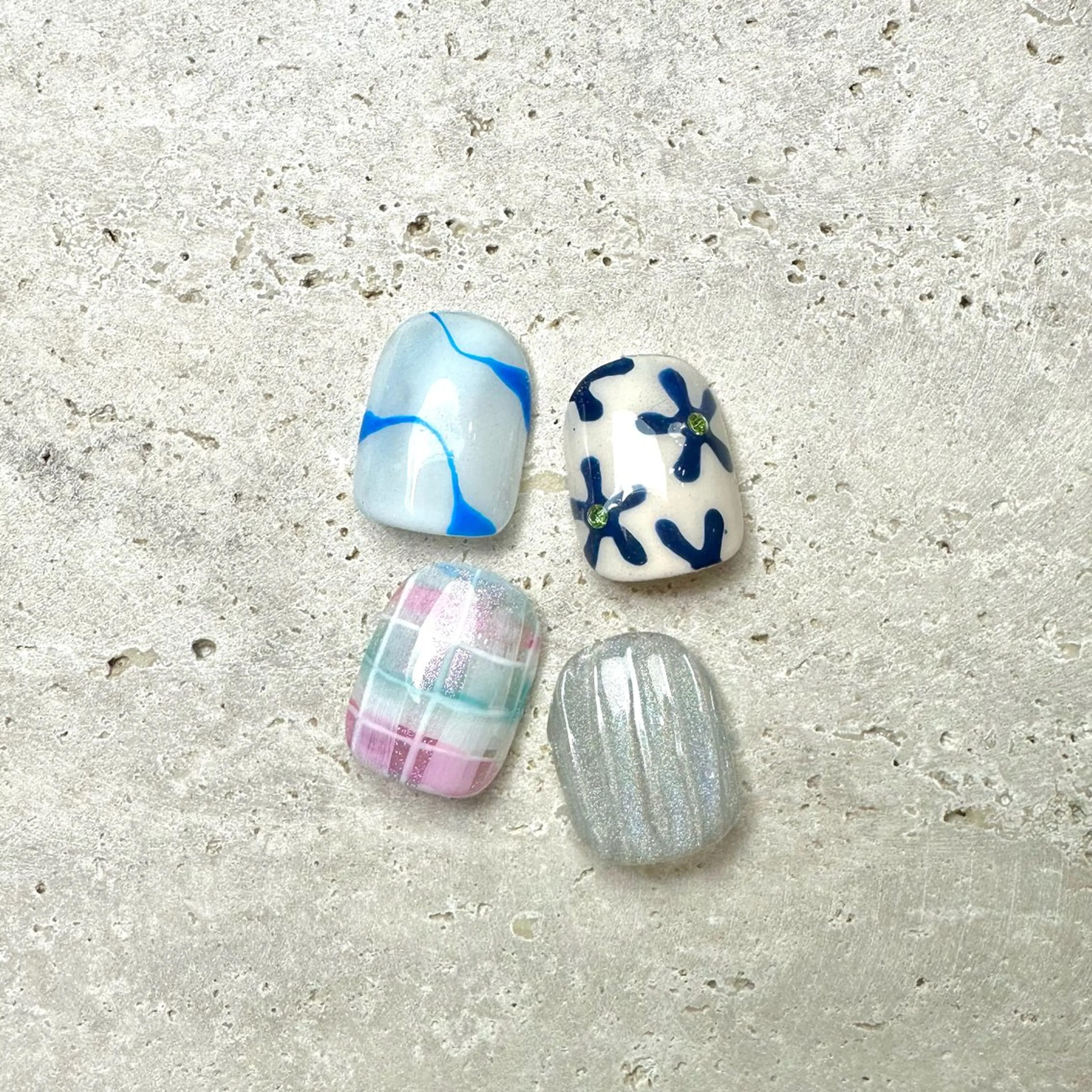 ネイル アートネイル フットネイル elche SHOKOのネイルデザイン