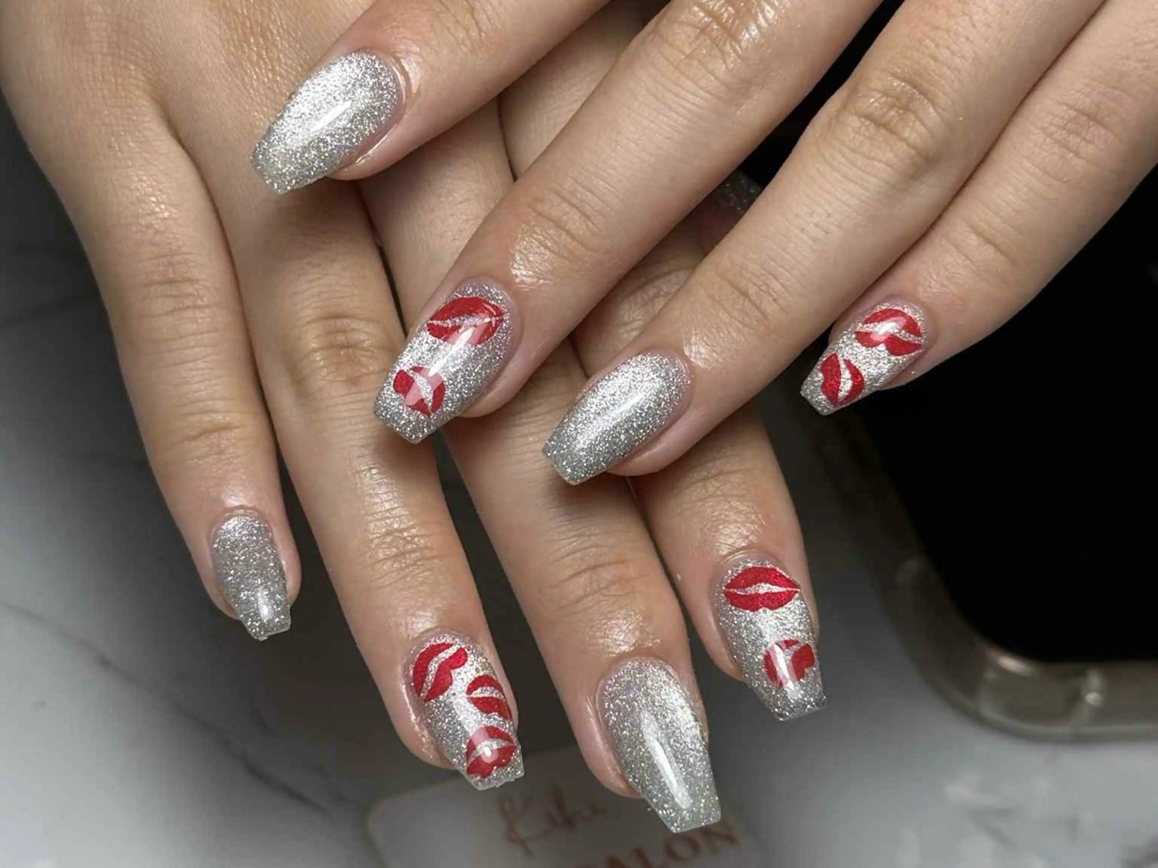 ネイル ハンドネイル 💕鈴木ユリ パラジェル/オフ無料のネイルデザイン