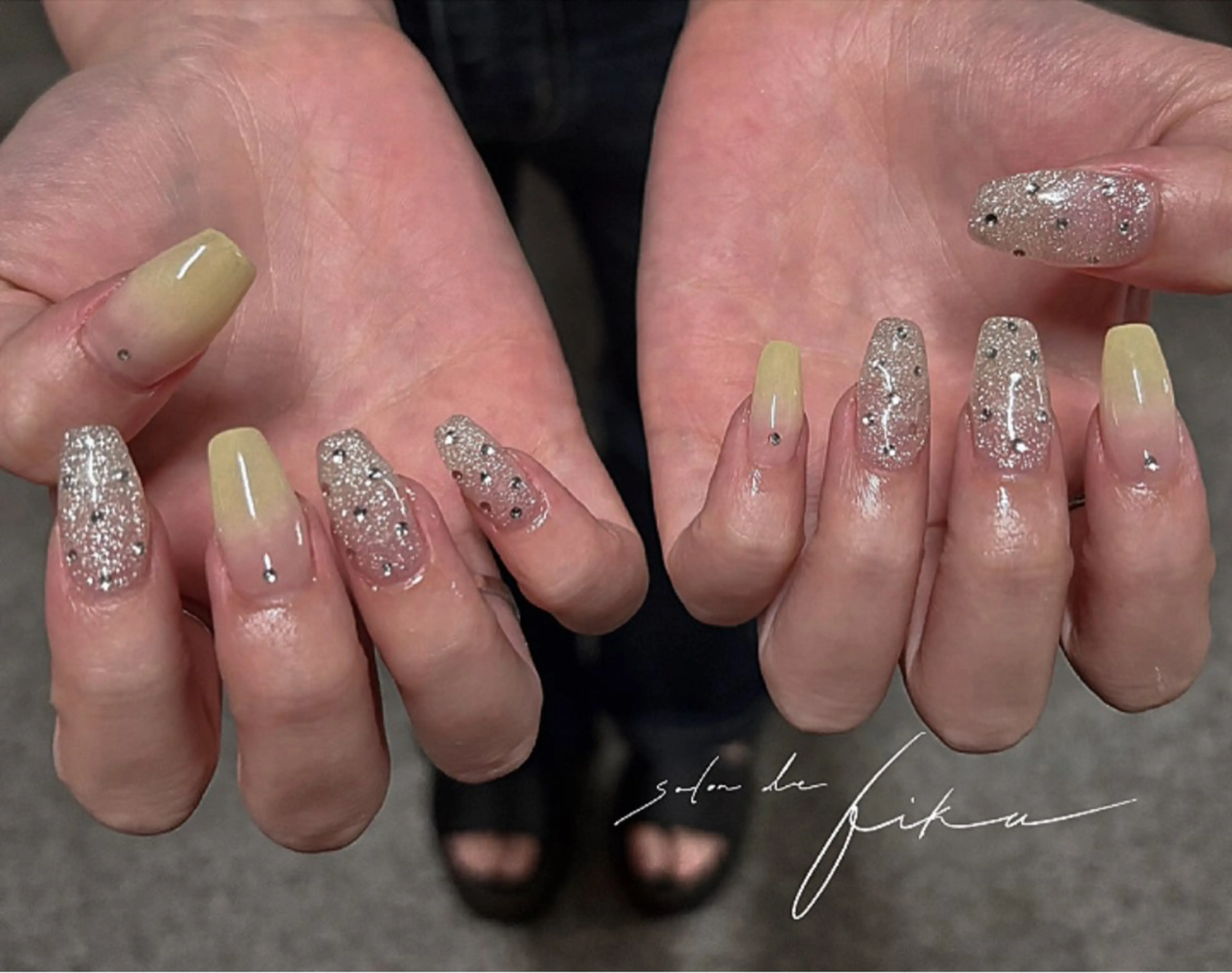 ネイル ハンドネイル 武智日々花 【パラジェル取扱店】のネイルデザイン