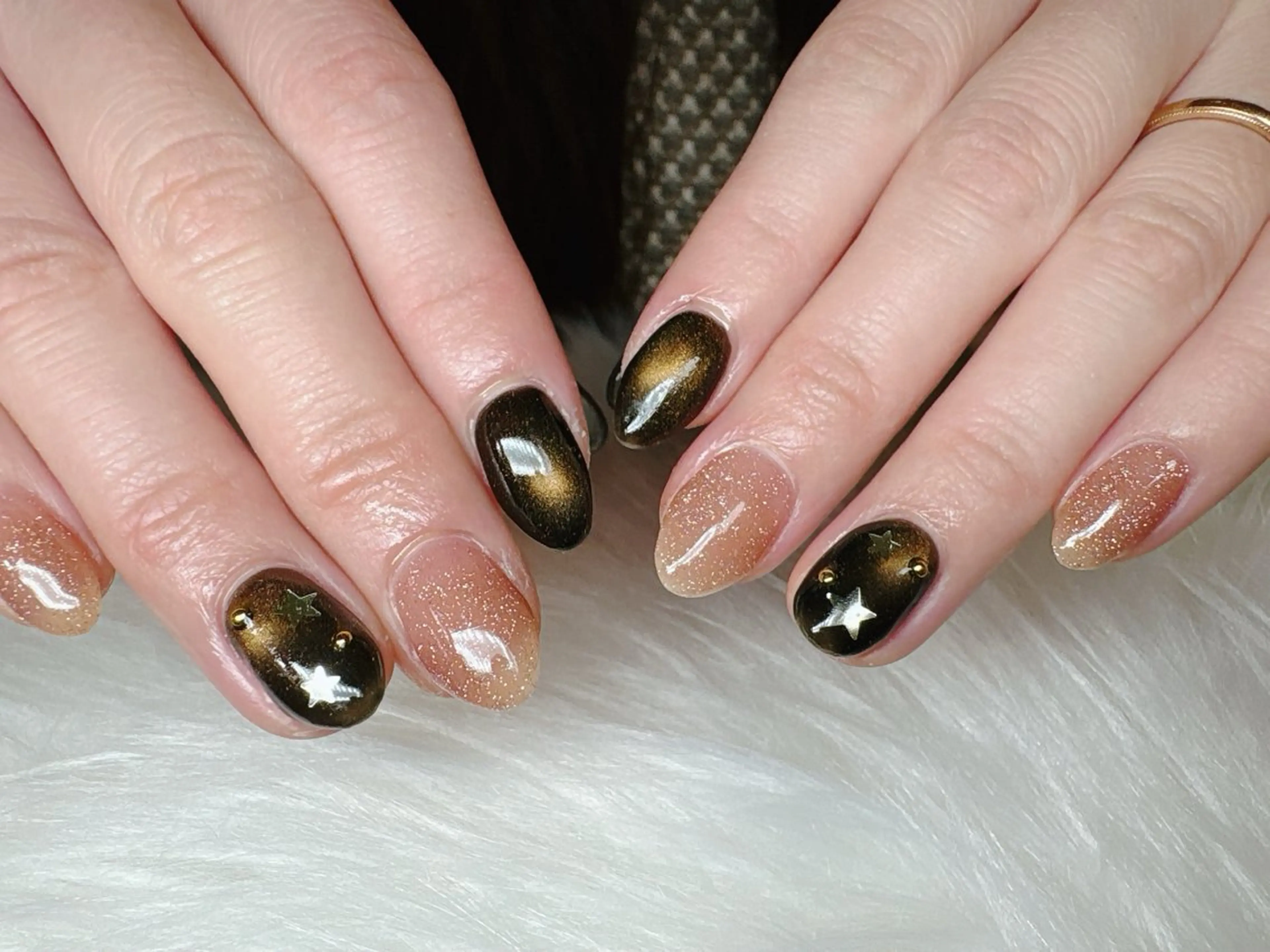 ネイル 寺山 千鶴のネイルデザイン