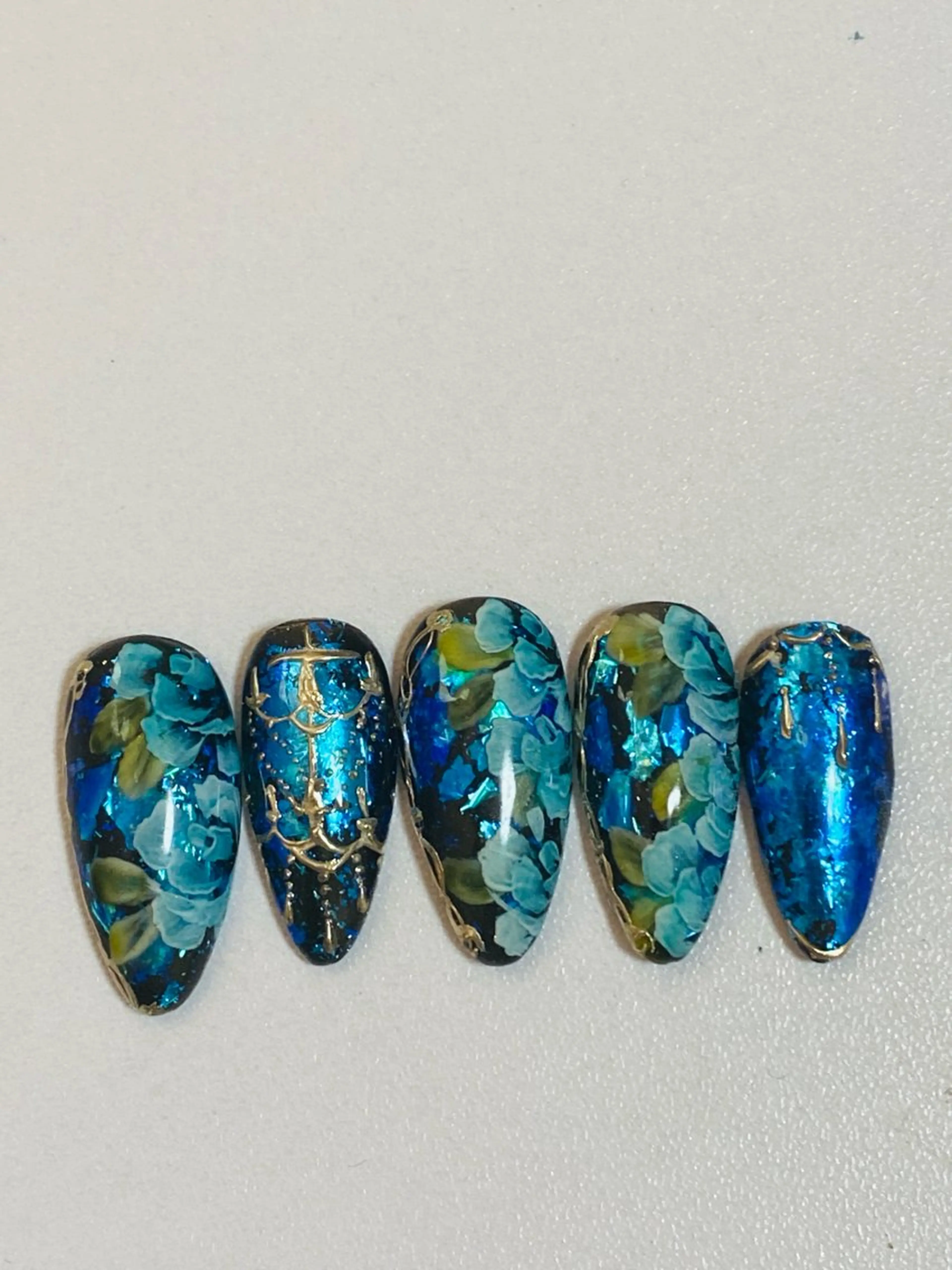 ネイル アートネイル ブルー 自宅ネイルサロン ♦️nuance♦️のネイルデザイン