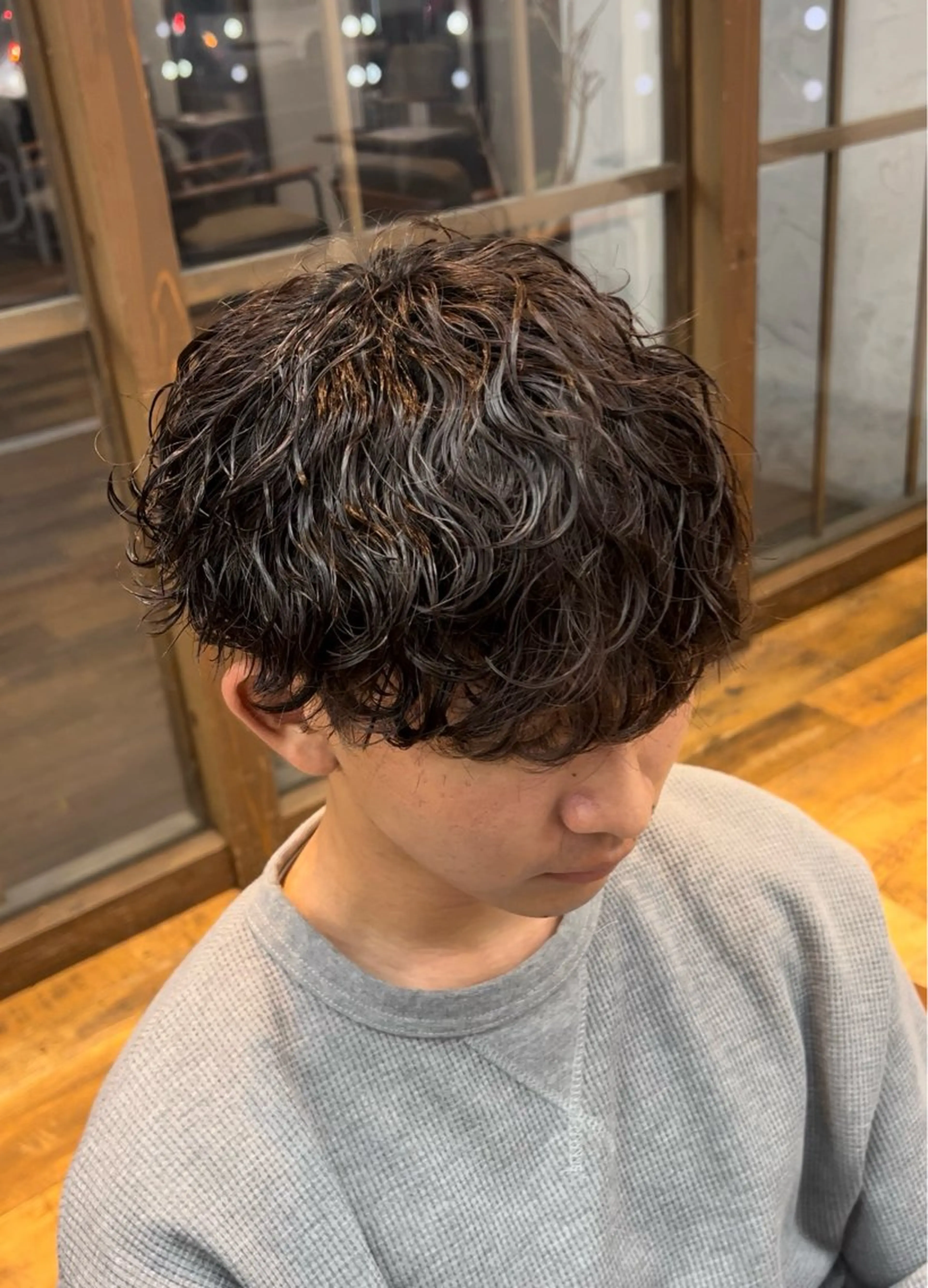 パーマ メンズ メンズパーマ 波巻きパーマ 林 侑弥のヘアスタイル