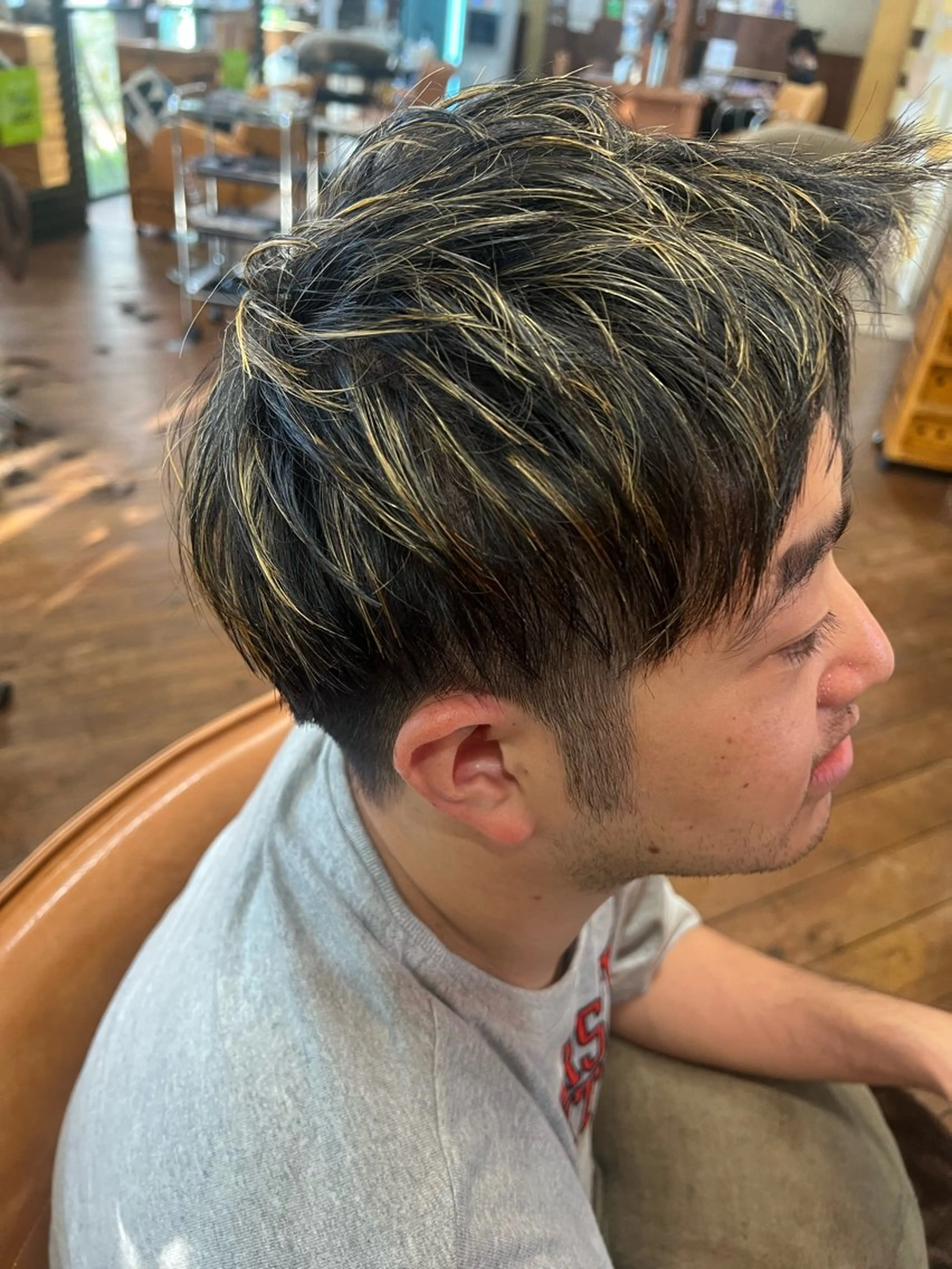 メンズカット+メッシュカラーの写真