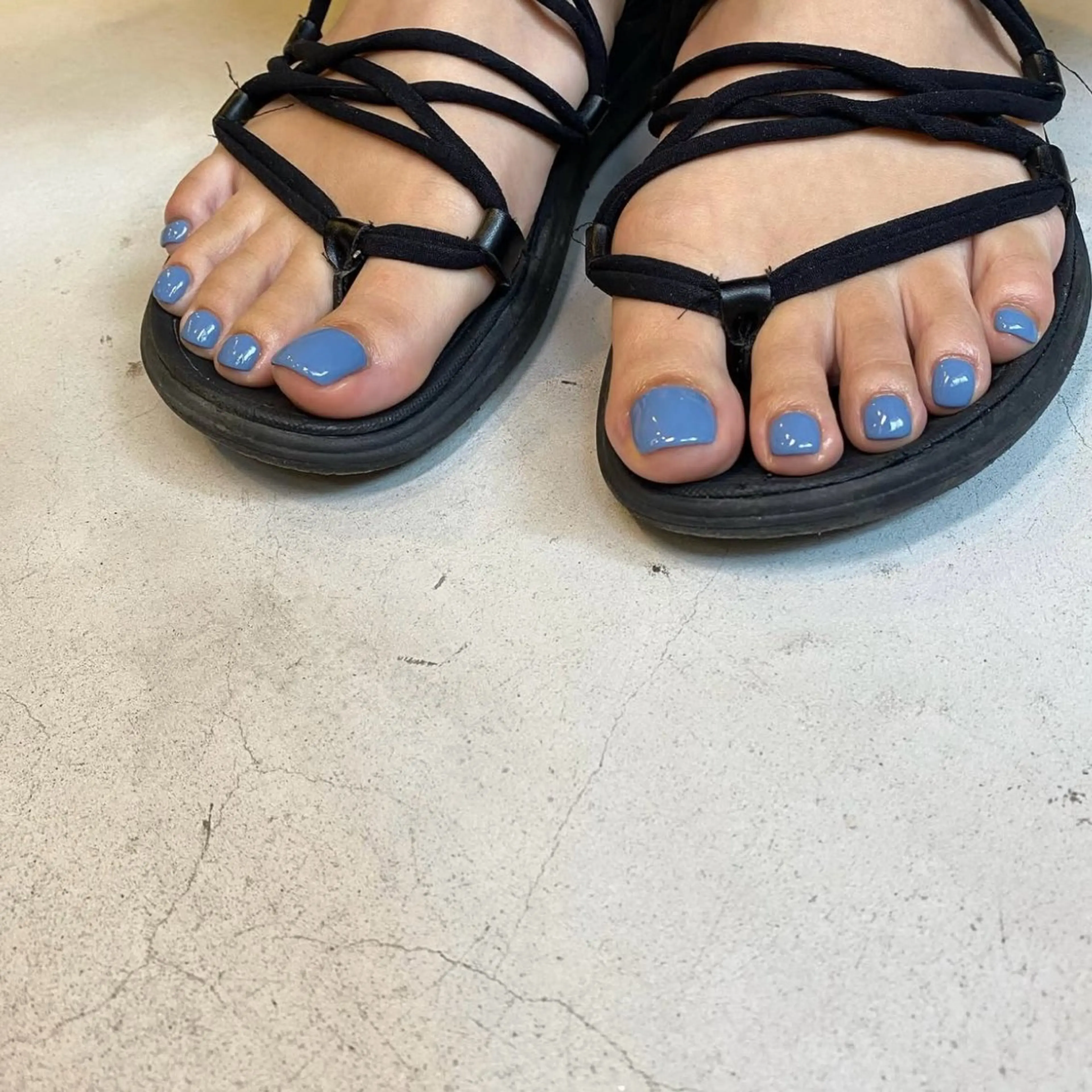 ネイル フットネイル ジェルネイル ワンカラーネイル Hi,nail mahoのネイルデザイン