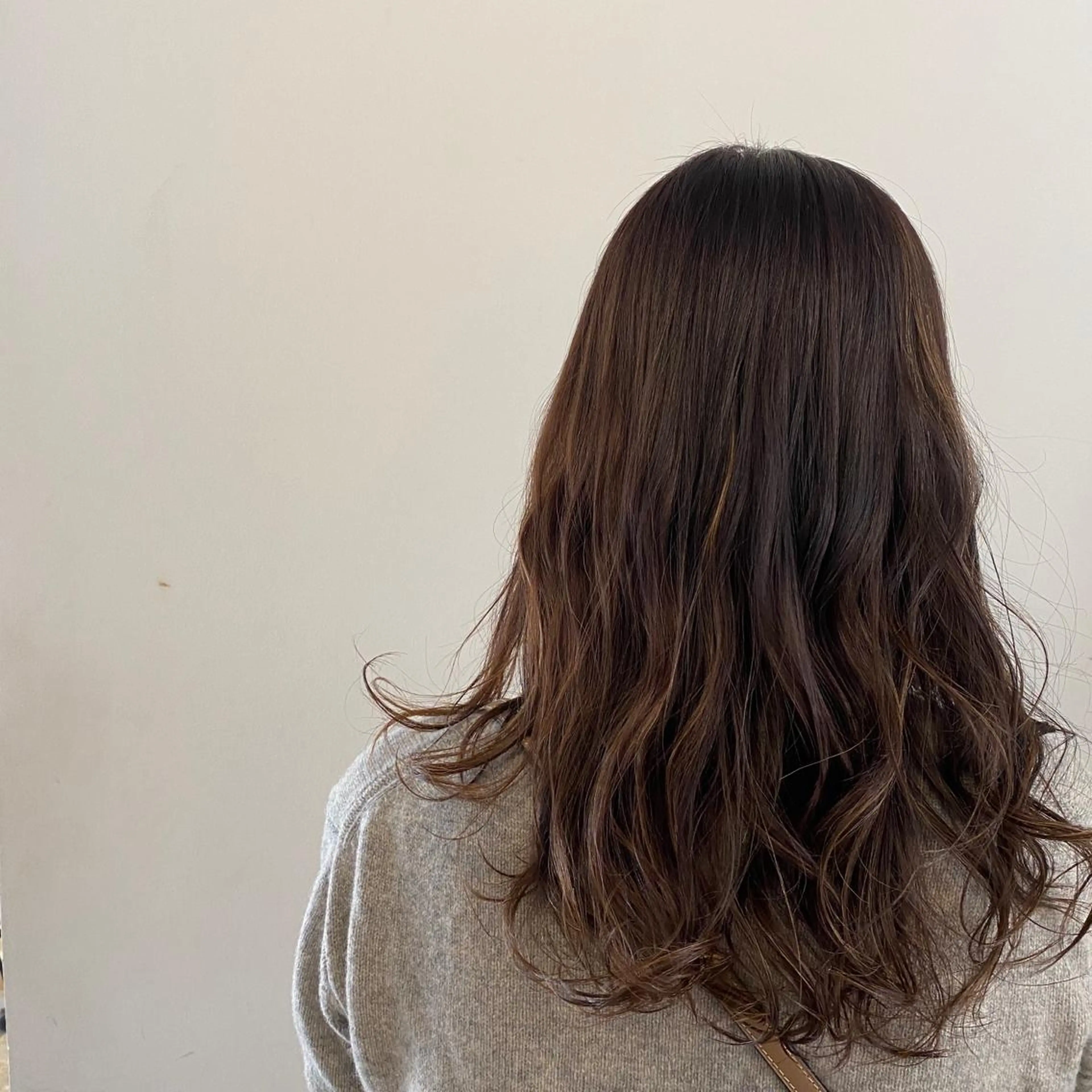 ロング BELO キエのヘアスタイル