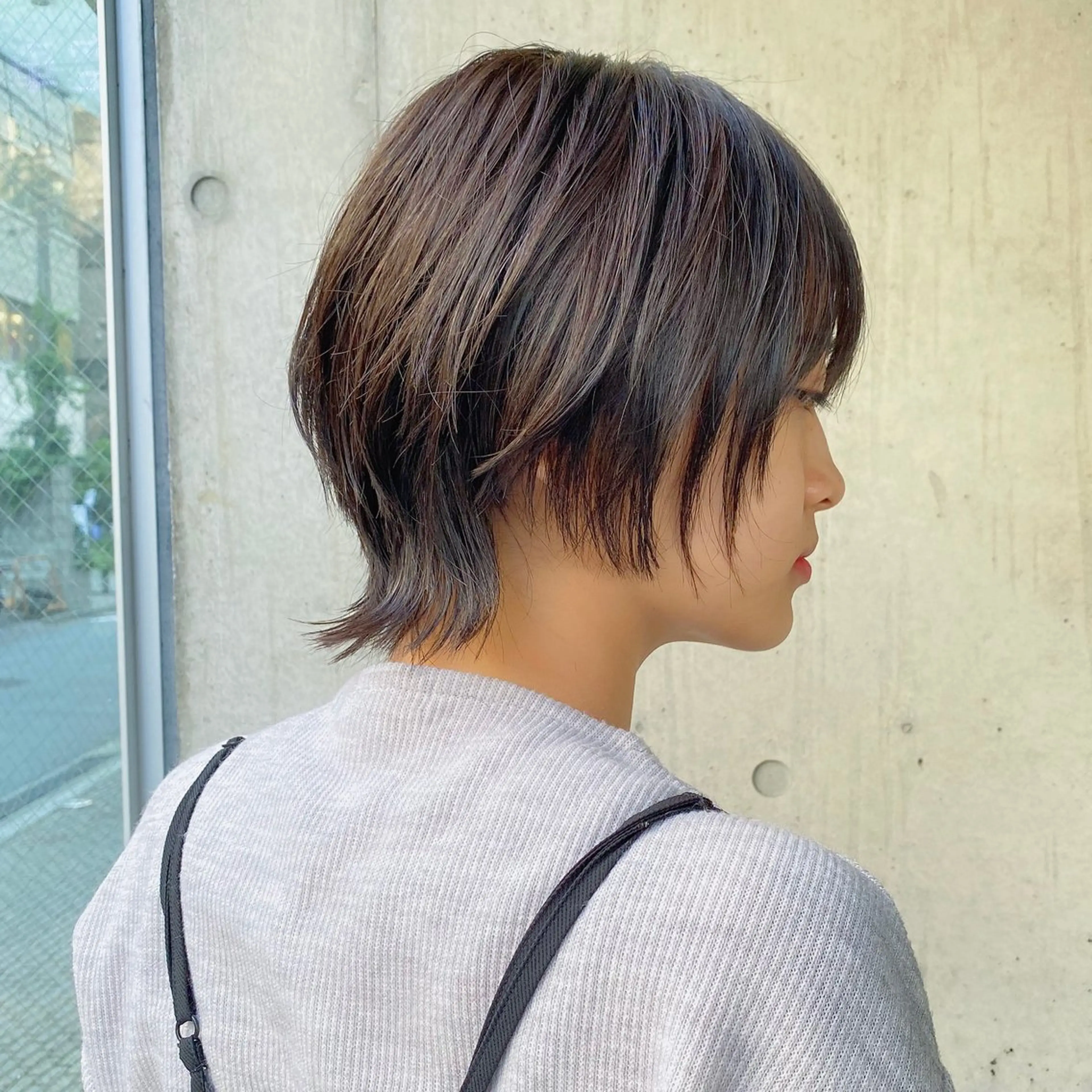 ショート カラー 顔まわりレイヤー 顔周りカット レイヤーカット ウルフカット カット ヘアカラー トリートメント 似合わせレイヤー/ ニュアンスパーマ高倉のヘアスタイル