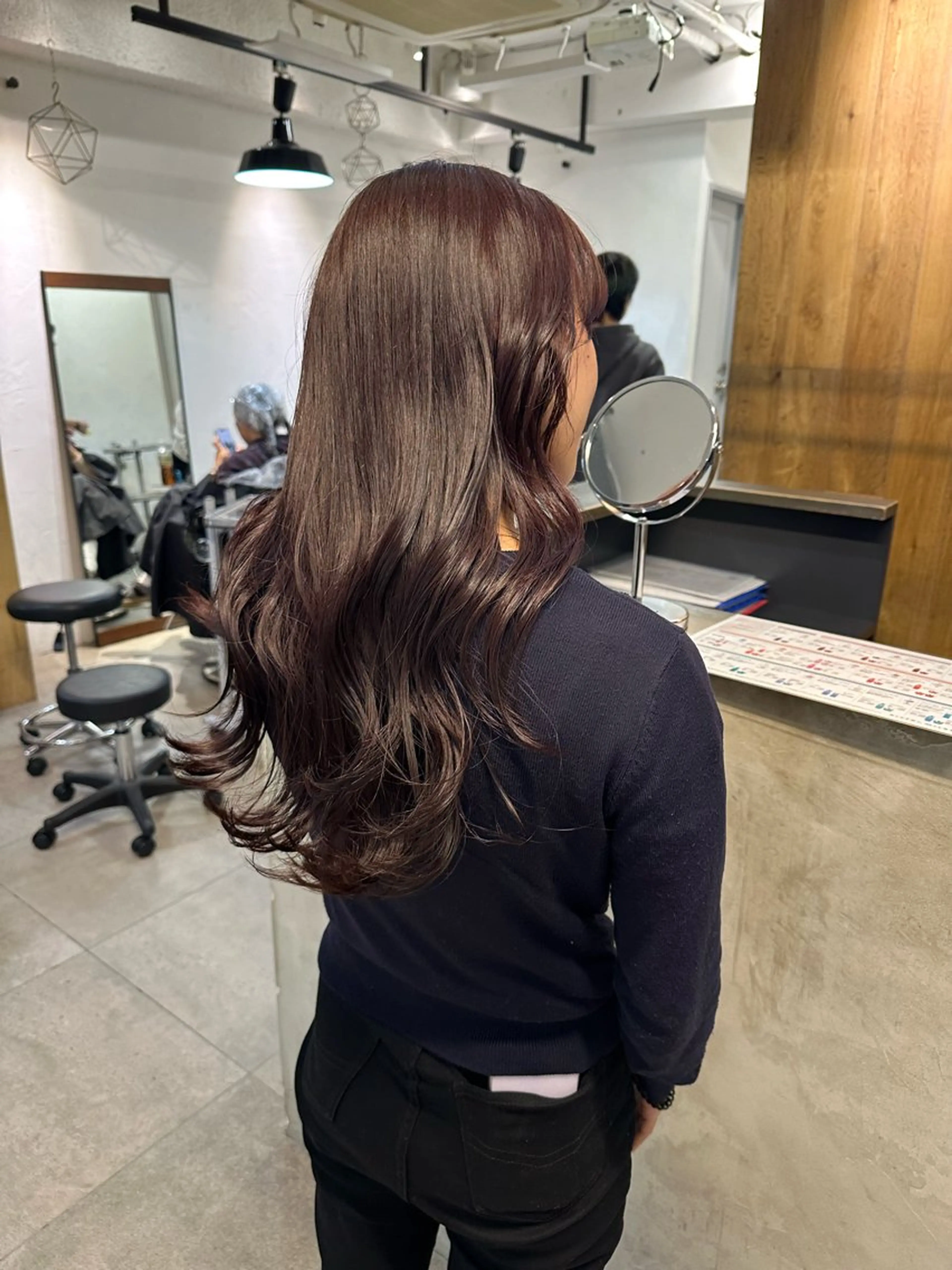 ロング カラー ブリーチ ブラウンカラー ハイトーンカラー ラベンダーカラー ブリーチなしカラー カット ヘアカラー トリートメント REINA☁️透明感 カラー/ぷつっと♡のヘアスタイル