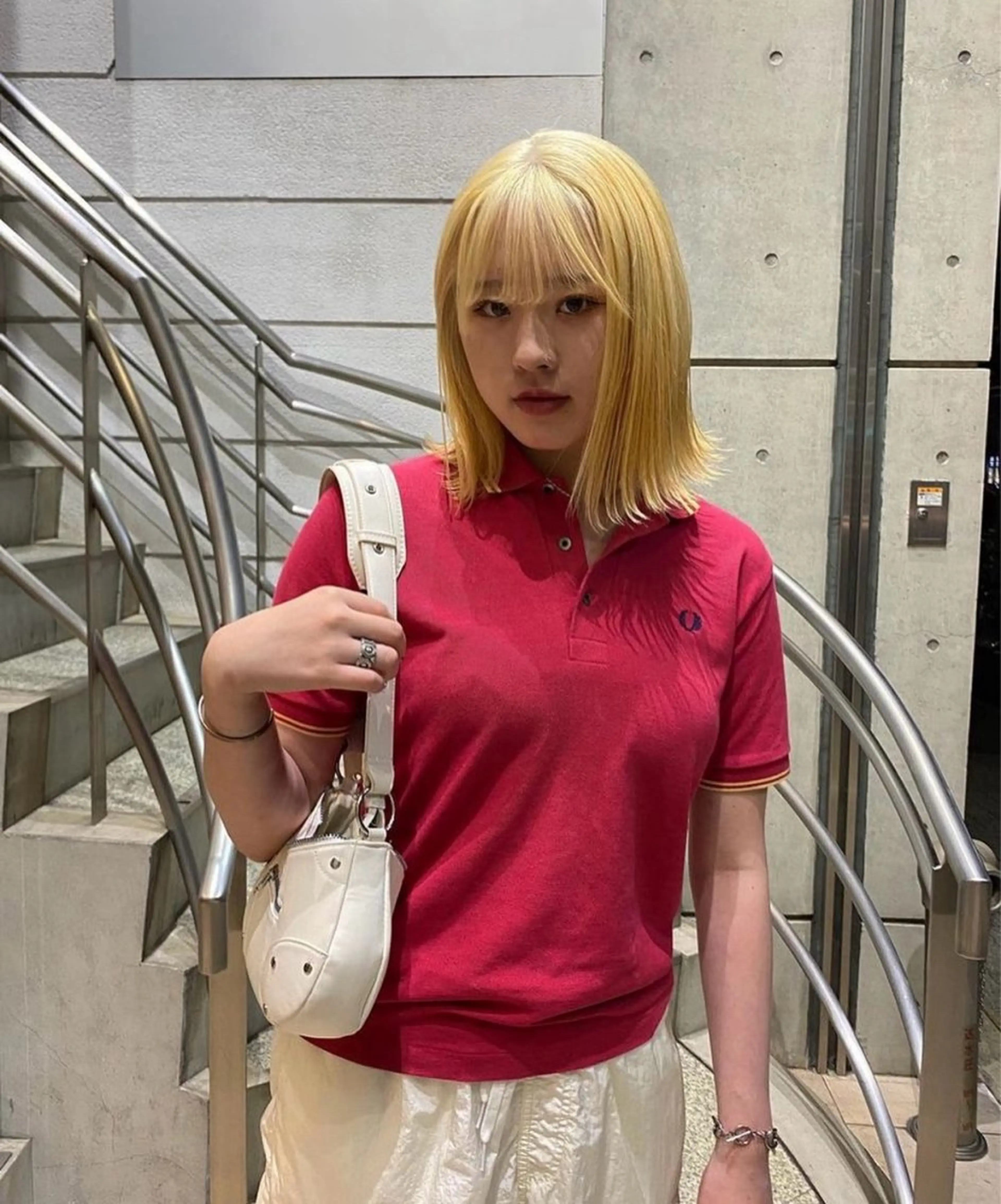 ミディアム abe yuikaのヘアスタイル