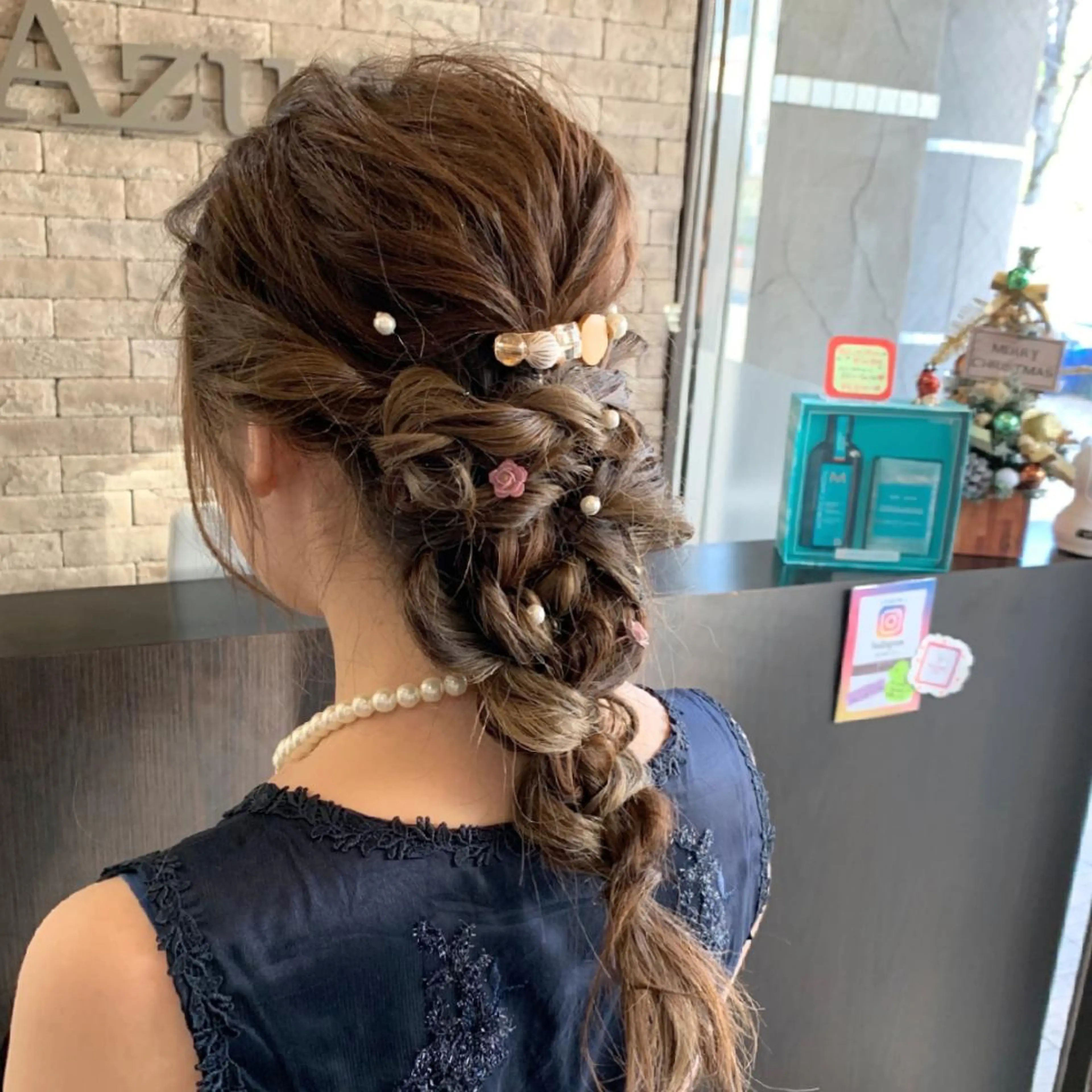 ミディアム ヘアアレンジ 美髪 カラーリストのヘアスタイル